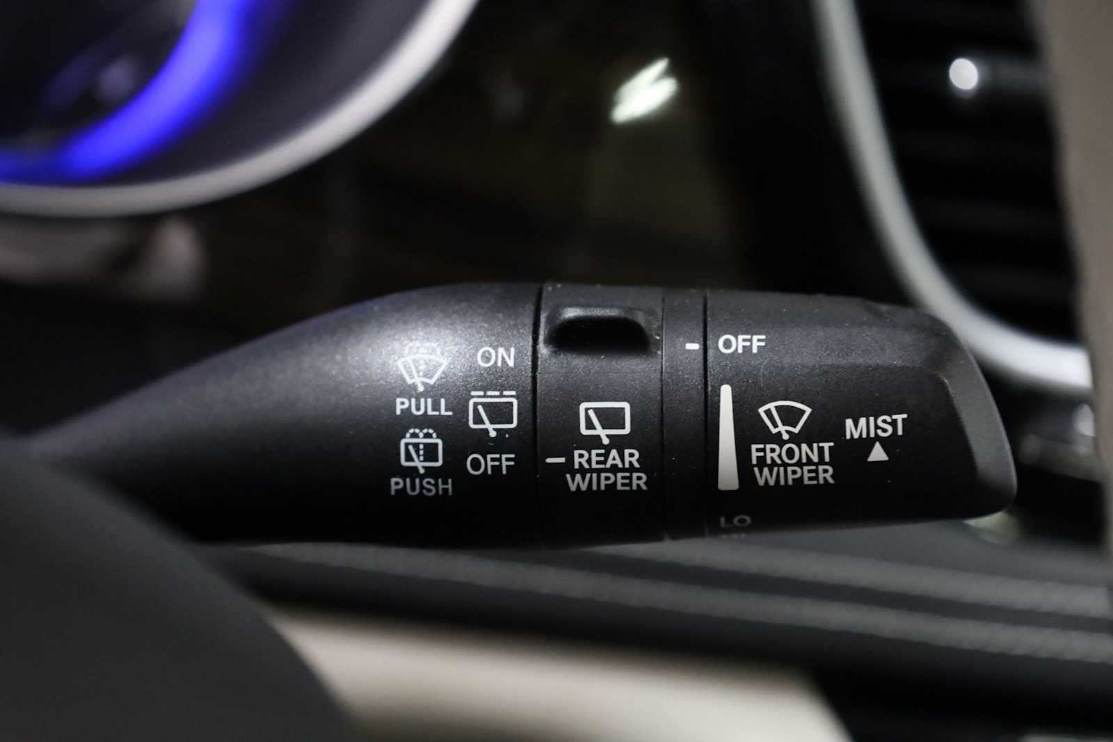 Thumbnail: 2021 Chrysler Pacifica - 26