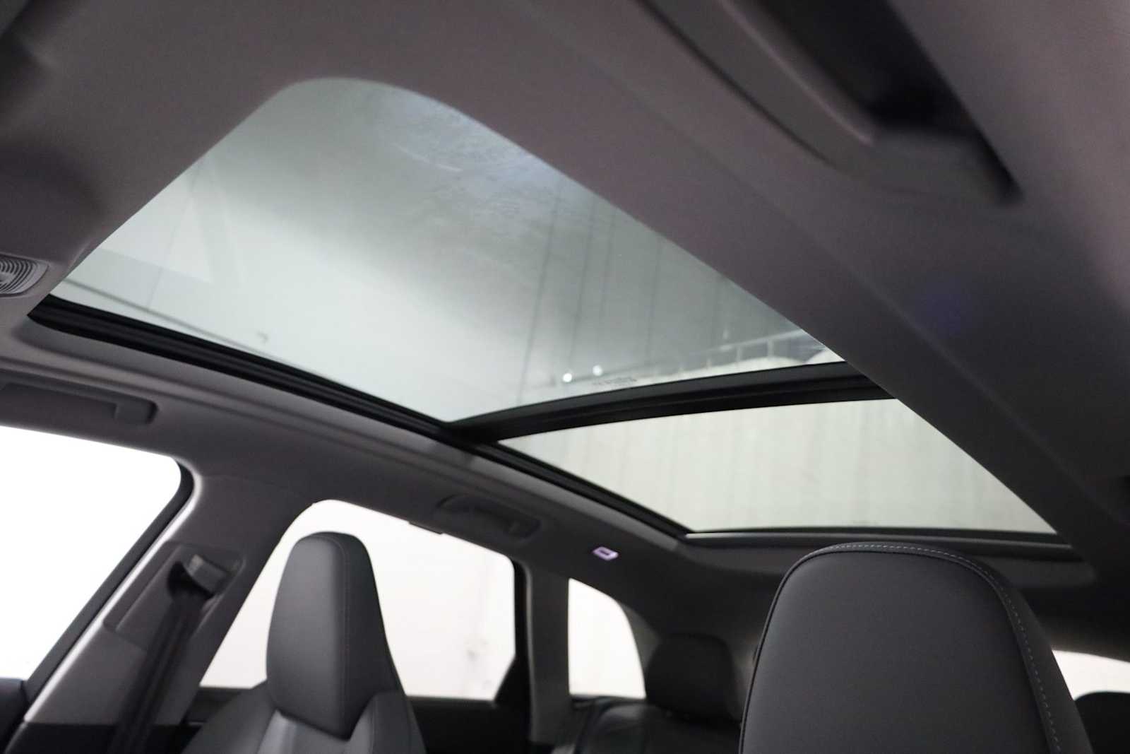 Thumbnail: 2025 Audi Q5 - 19