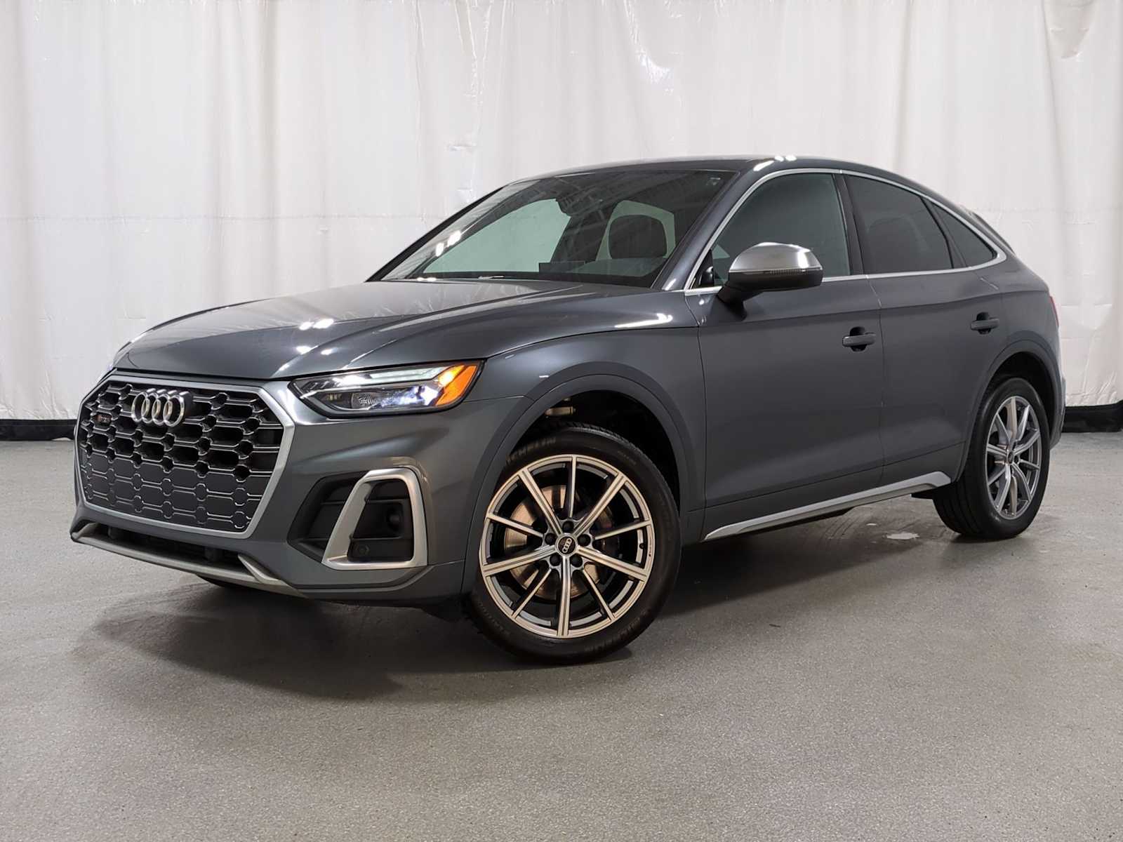 Thumbnail: 2023 Audi SQ5 - 2