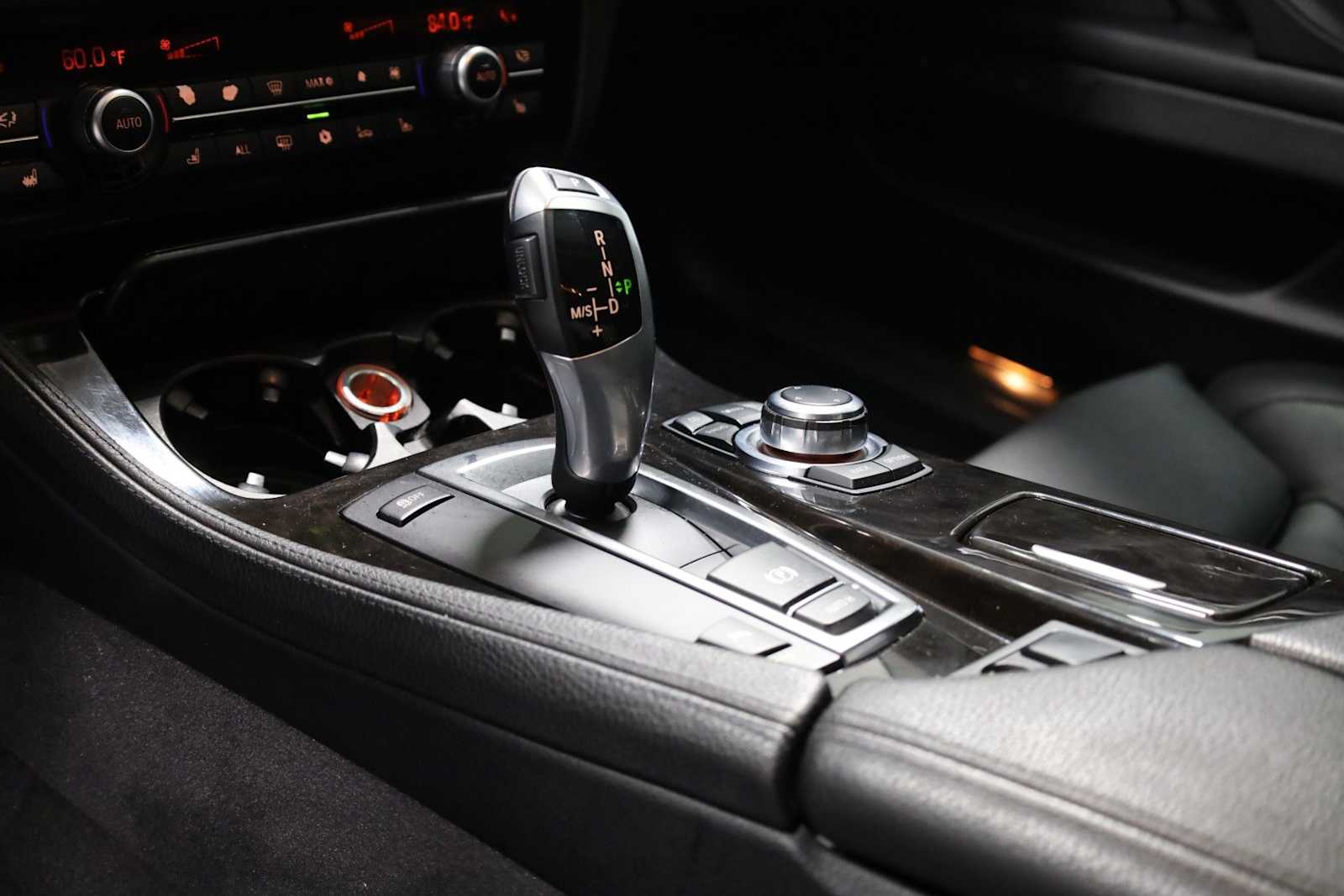 Thumbnail: 2011 BMW 5 Series - 26