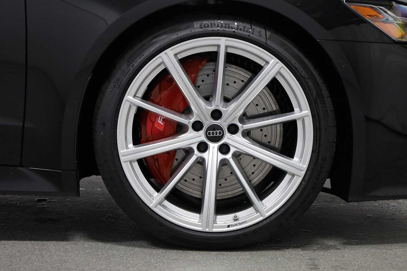 Thumbnail: 2026 Audi RS 7 - 12