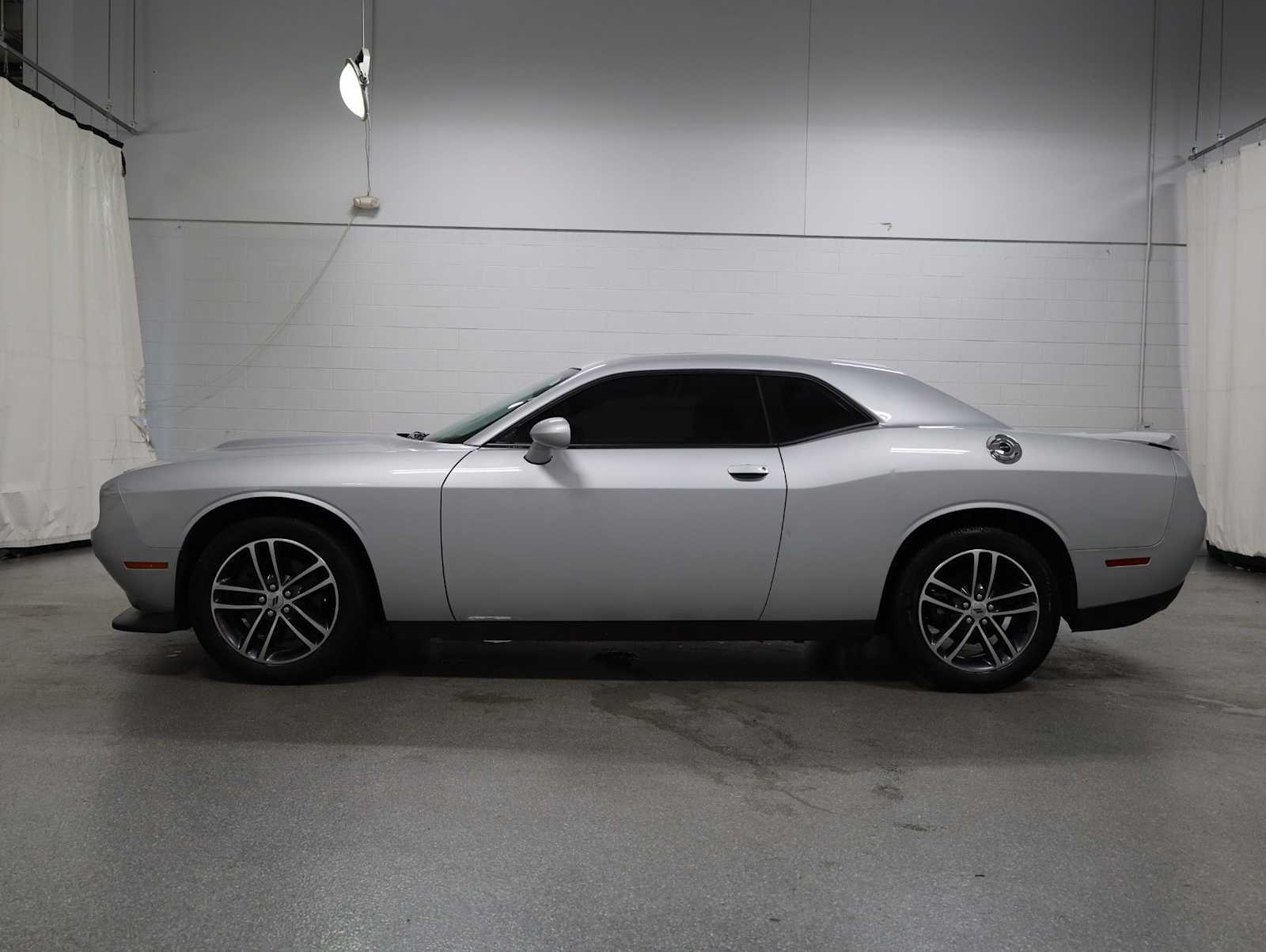 Thumbnail: 2019 Dodge Challenger - 2