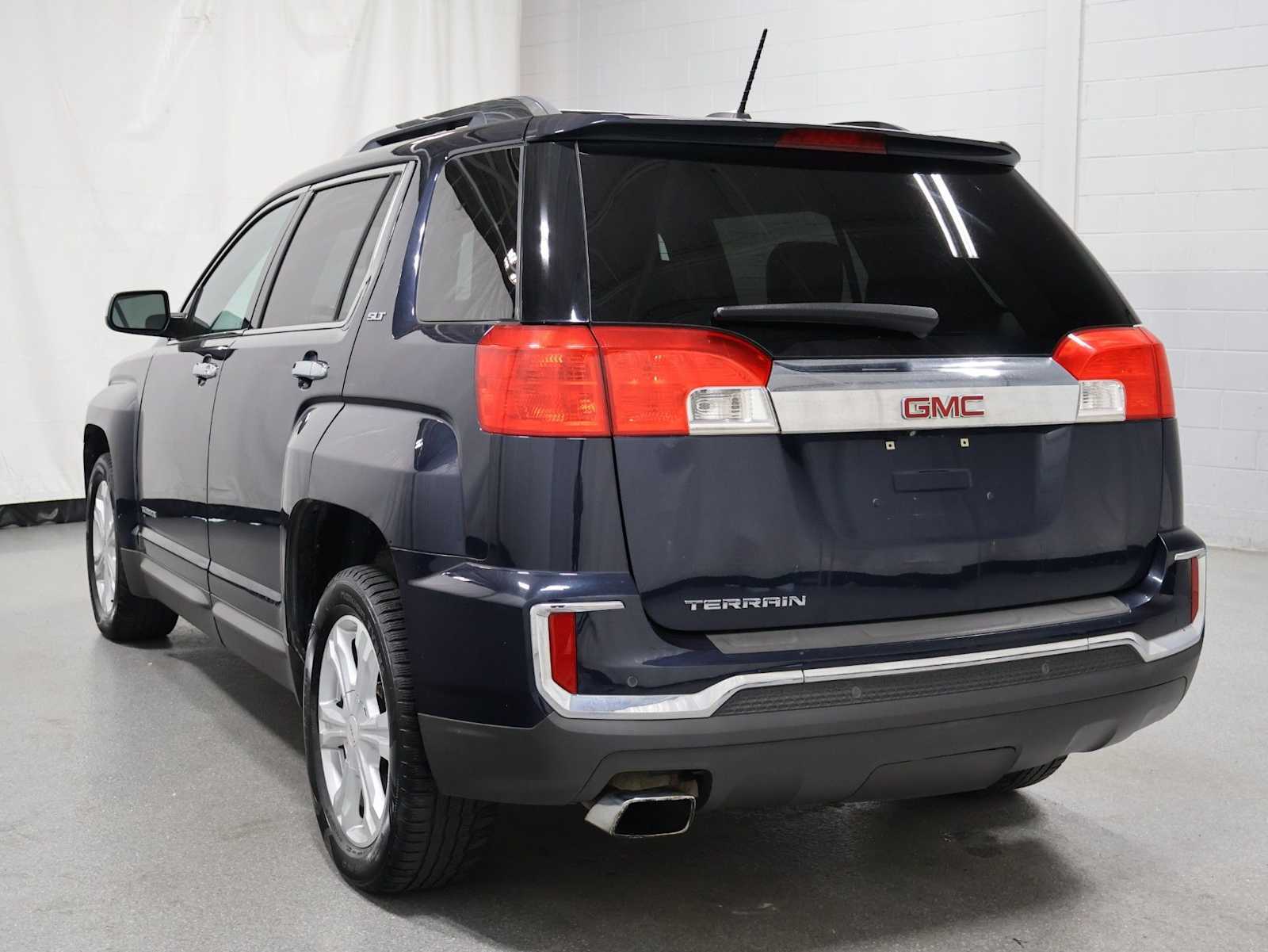 Thumbnail: 2016 GMC Terrain - 3