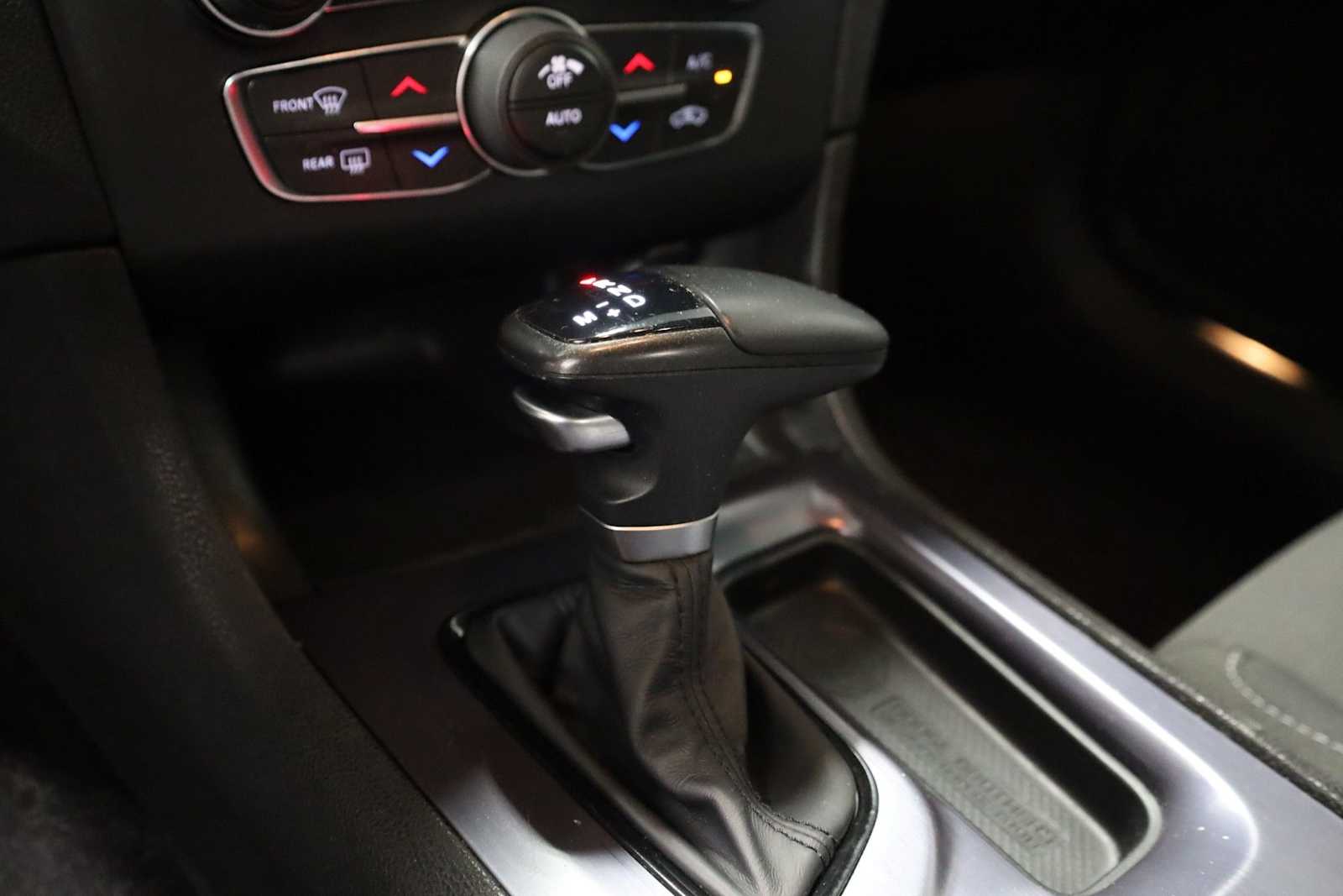 Thumbnail: 2018 Dodge Charger - 26