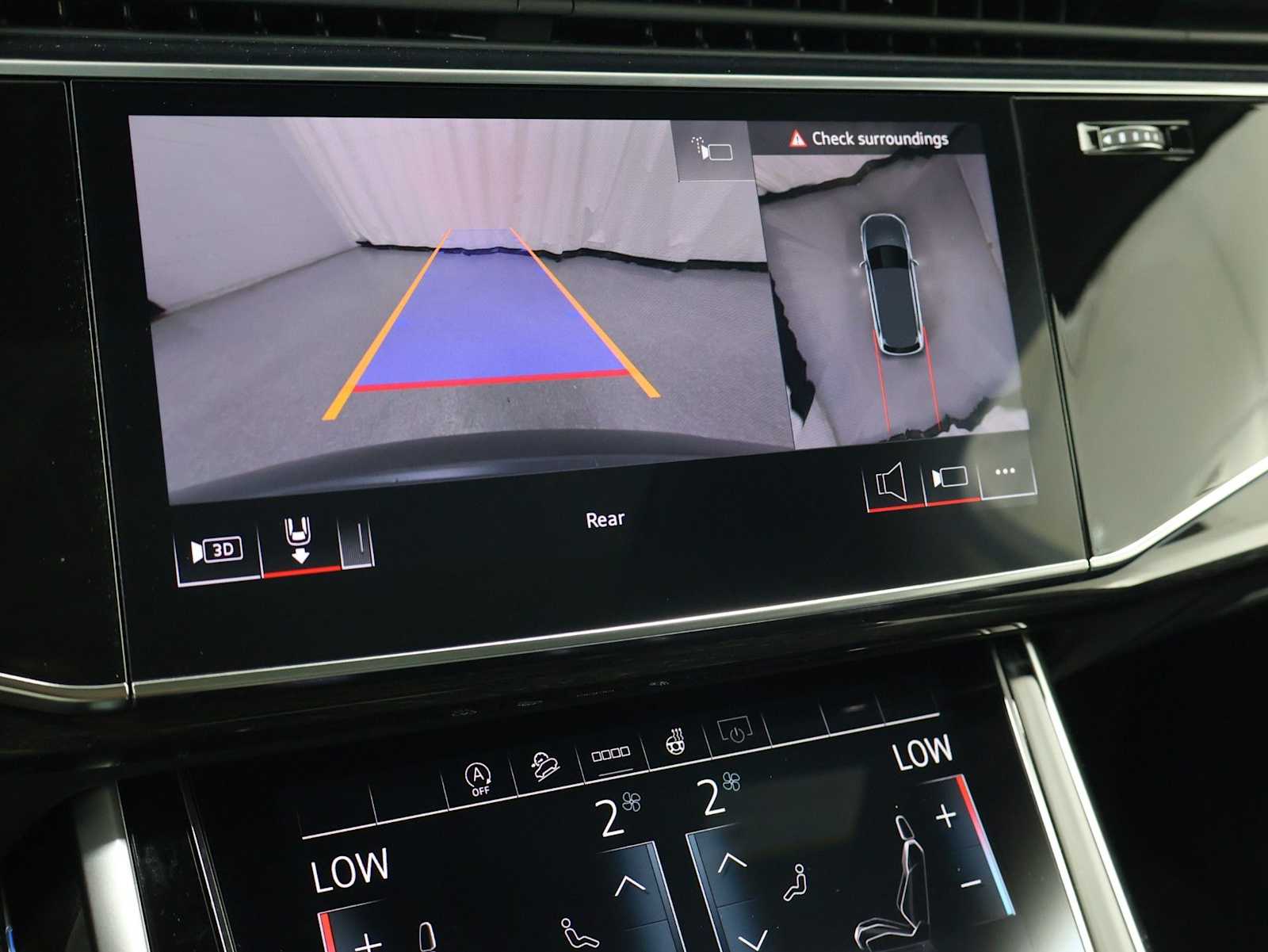 Thumbnail: 2026 Audi Q7 - 29