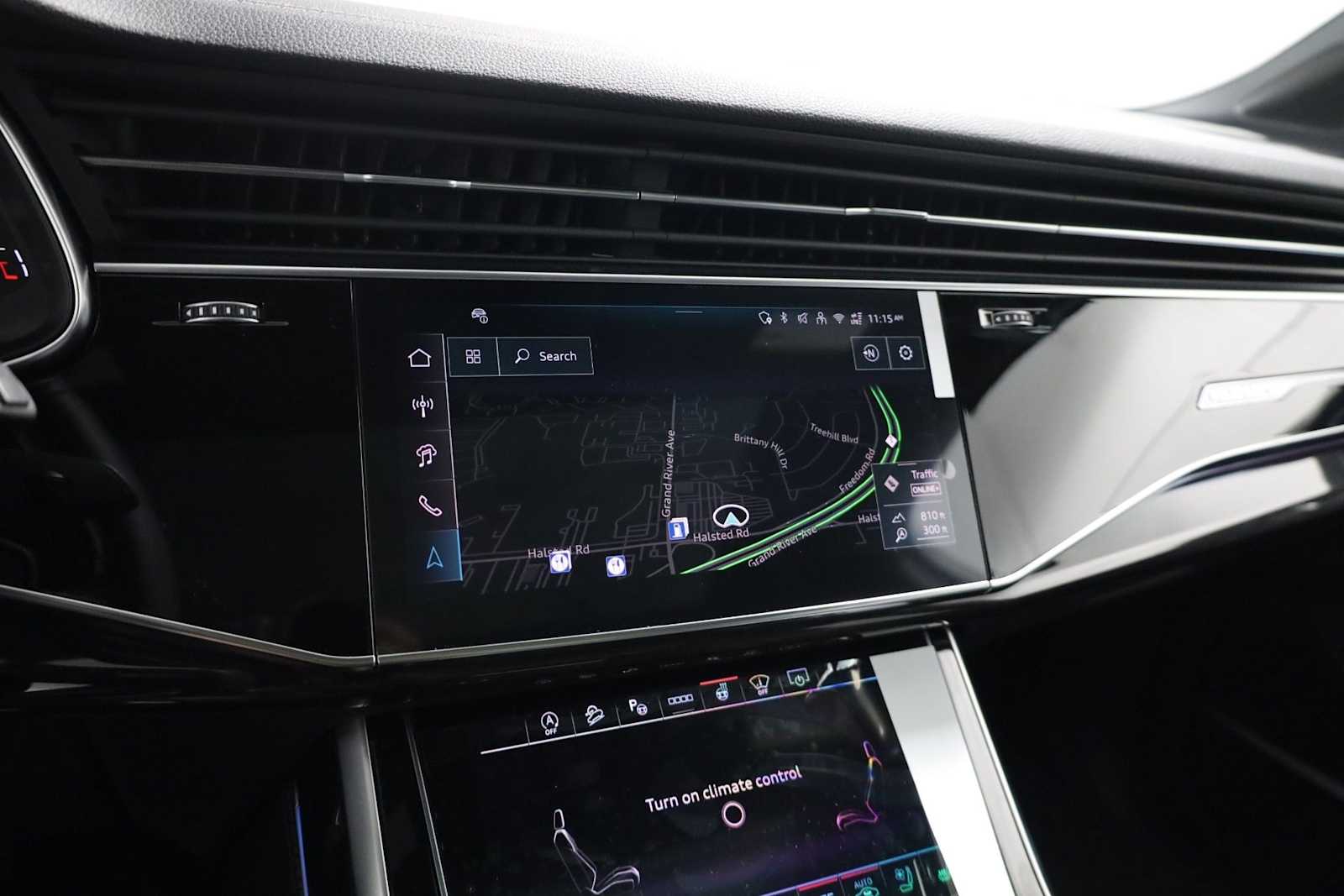 Thumbnail: 2026 Audi Q7 - 31