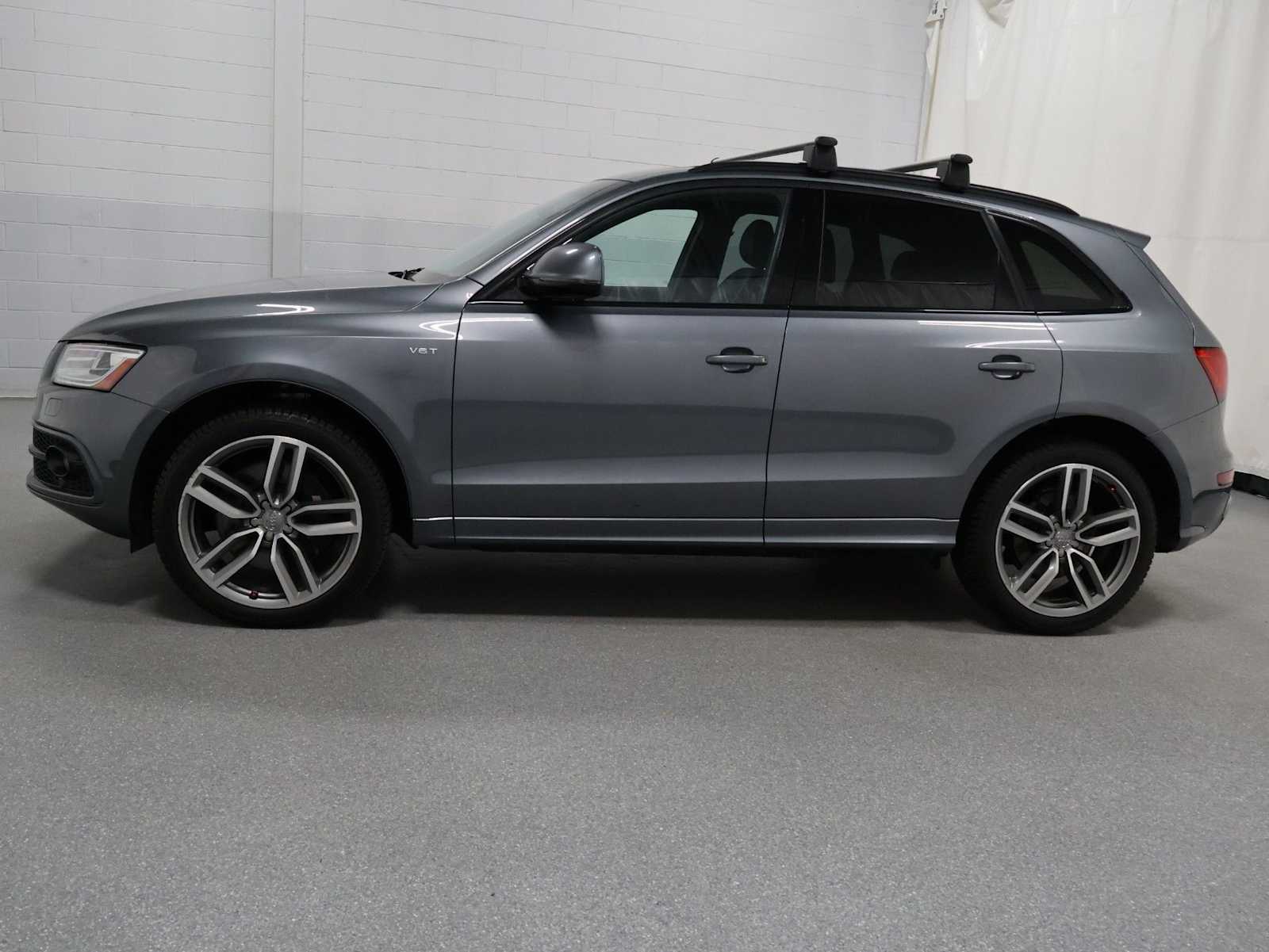 Thumbnail: 2016 Audi SQ5 - 2