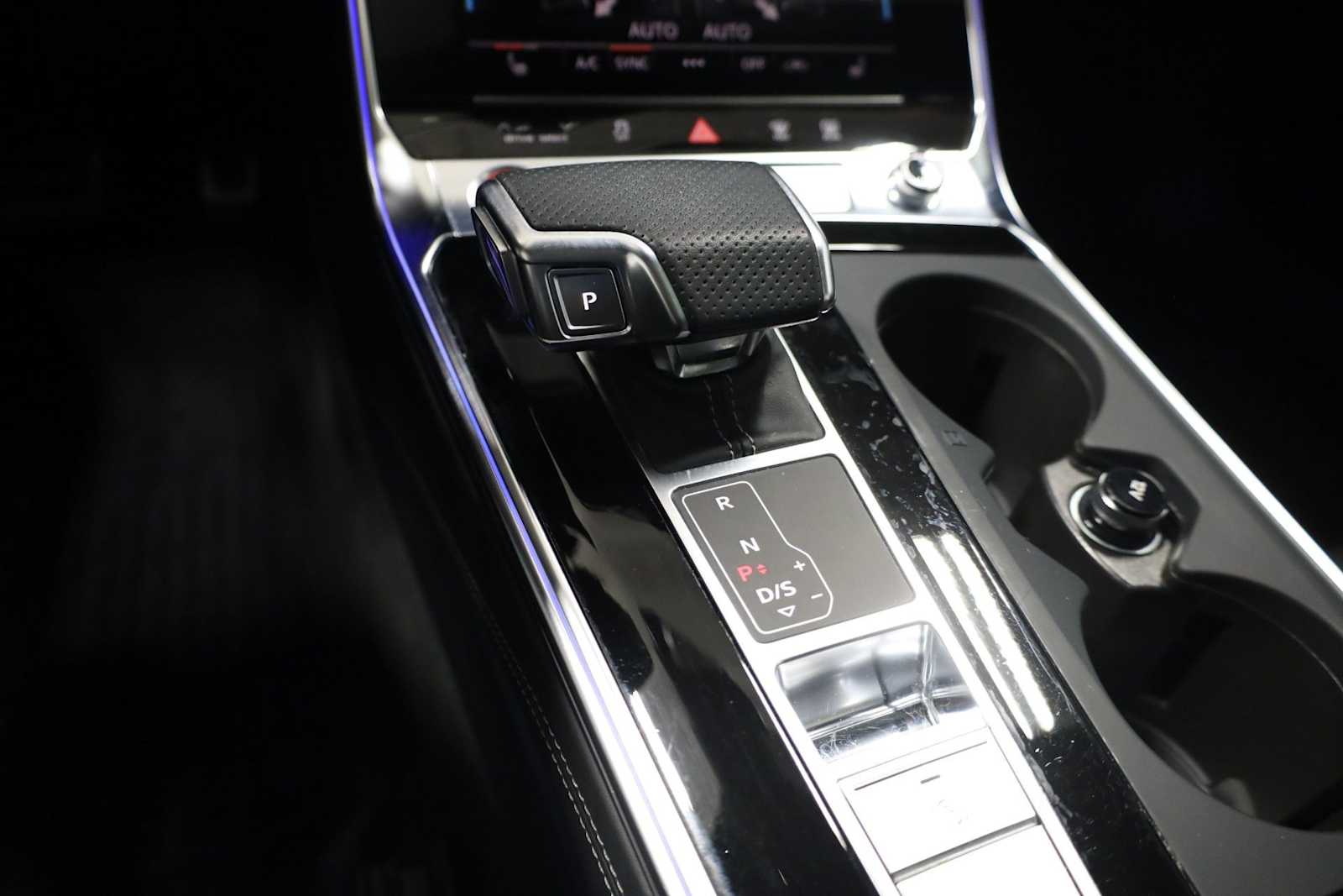 Thumbnail: 2023 Audi S7 - 27