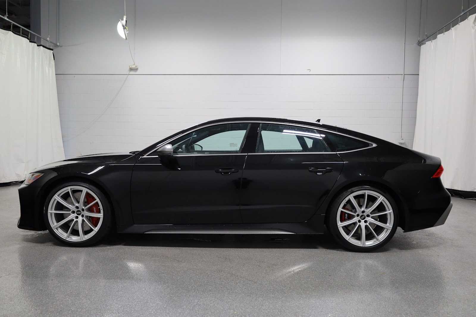 Thumbnail: 2026 Audi RS 7 - 2