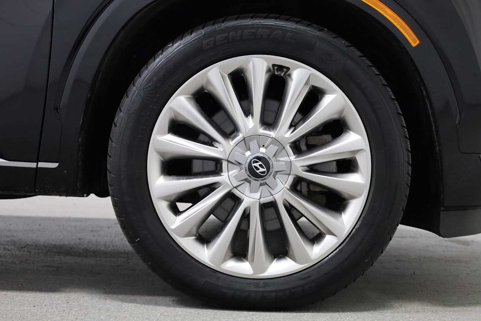 Thumbnail: 2020 Hyundai Palisade - 12
