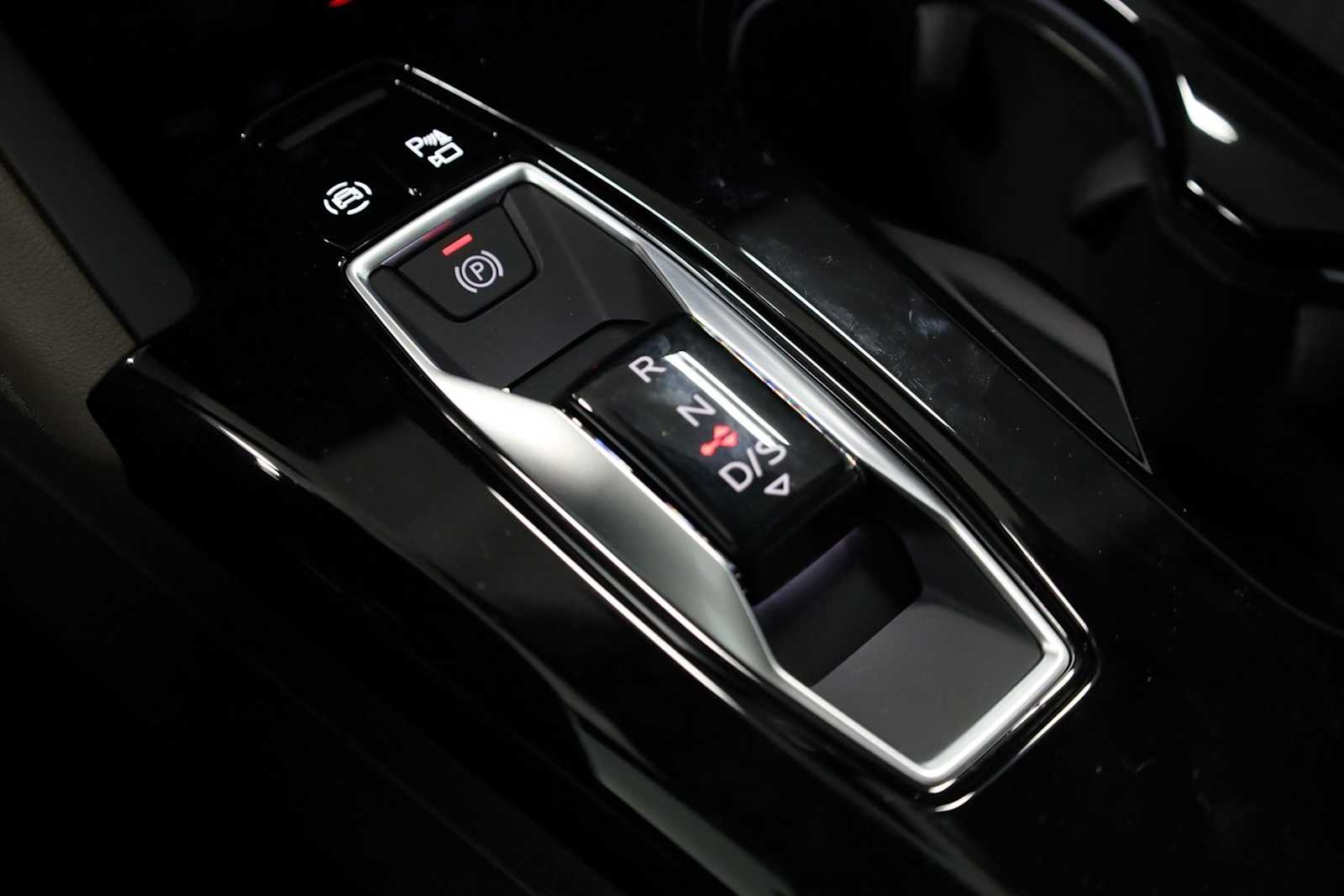 Thumbnail: 2025 Audi Q5 - 26