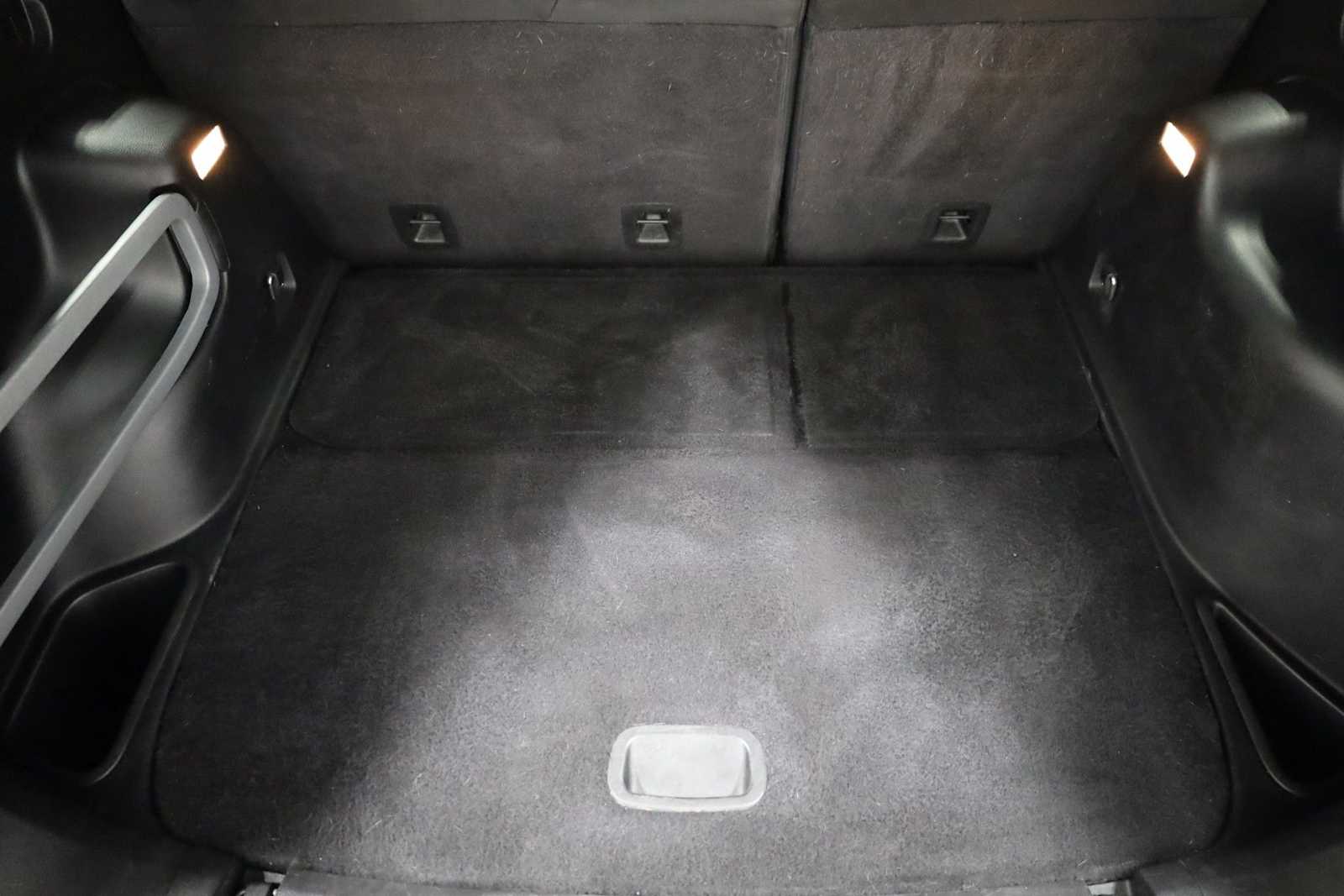 Thumbnail: 2014 Jeep Cherokee - 36