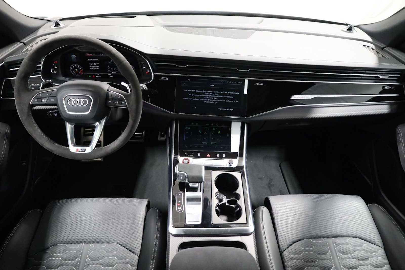 Thumbnail: 2026 Audi RS Q8 - 24