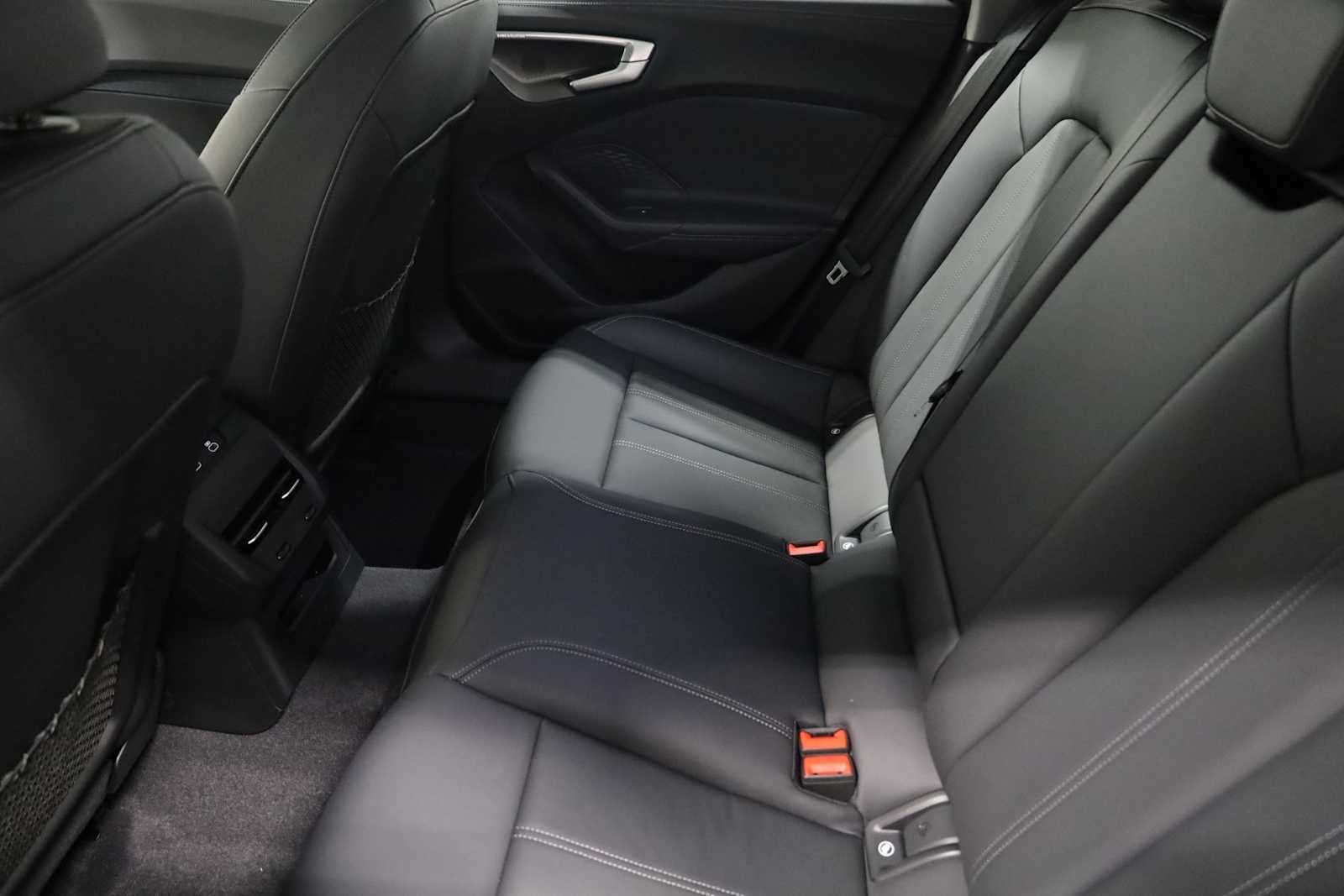 Thumbnail: 2025 Audi A5 - 33