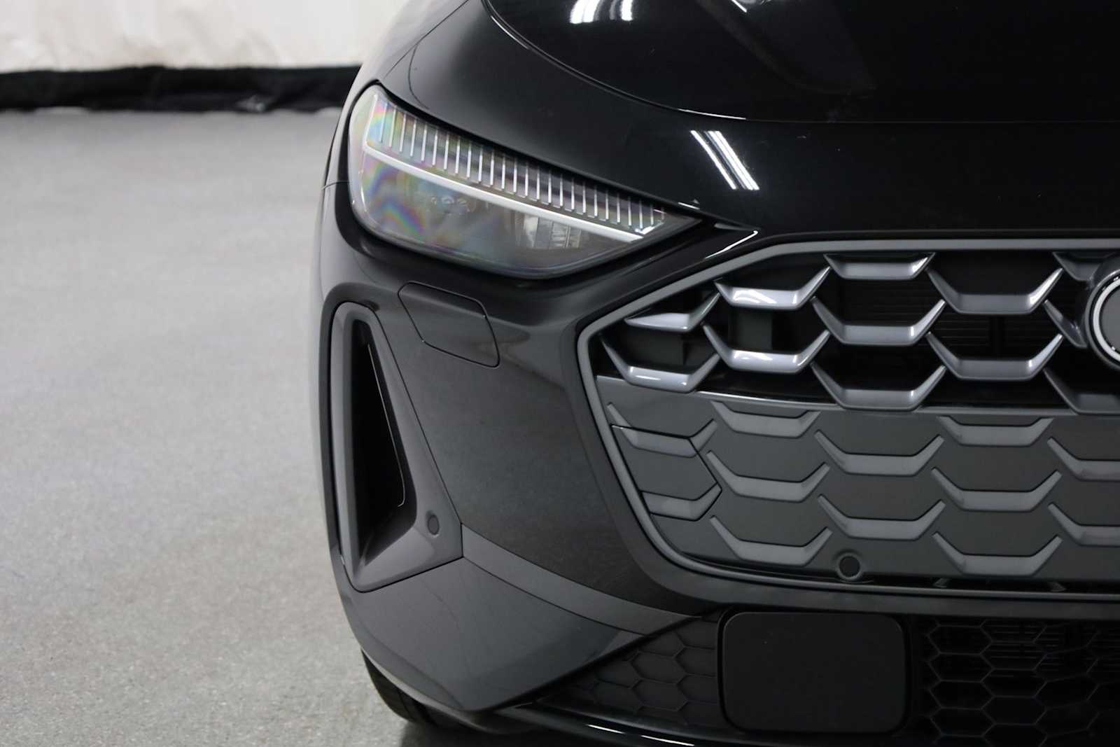 Thumbnail: 2025 Audi A5 - 15