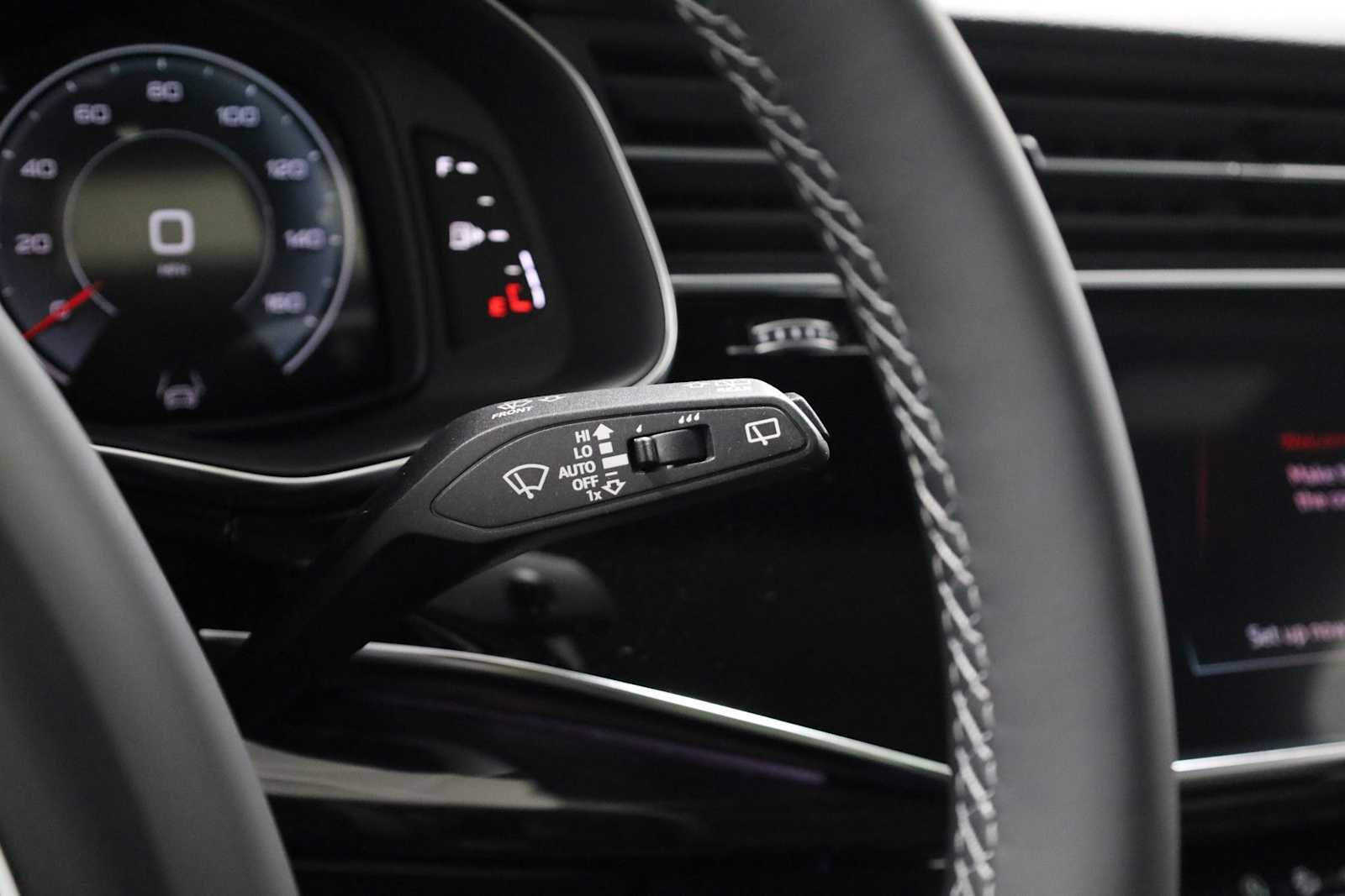 Thumbnail: 2026 Audi Q7 - 28