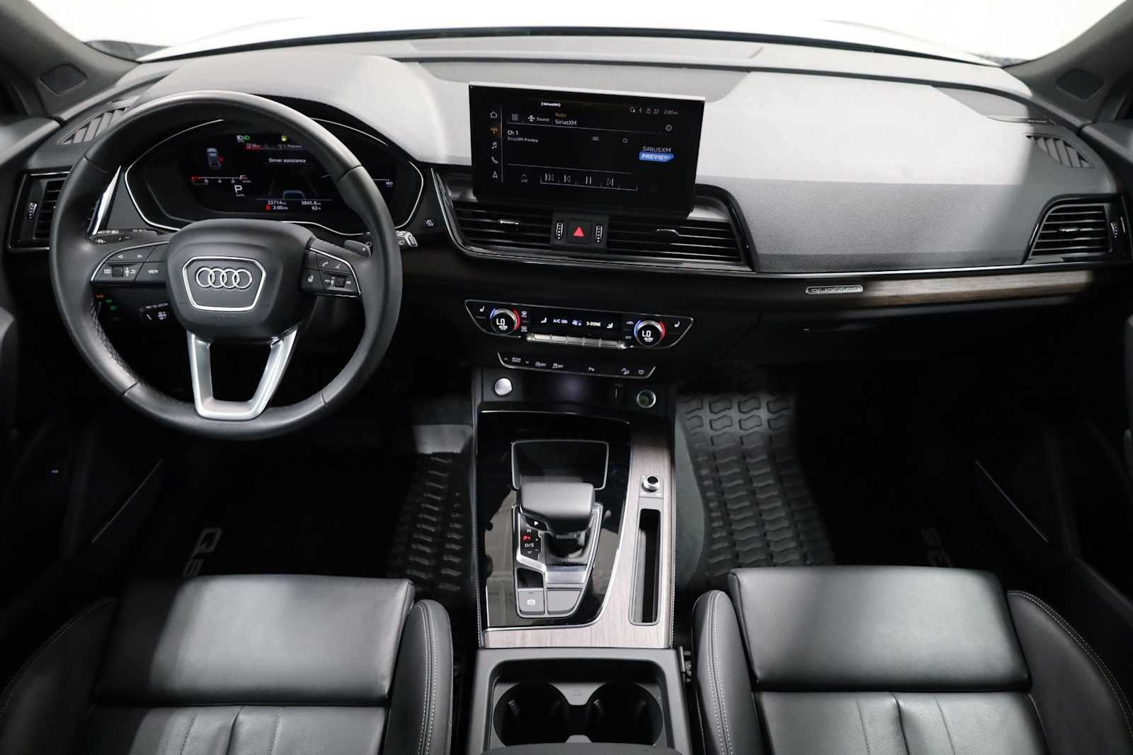 Thumbnail: 2023 Audi Q5 - 23