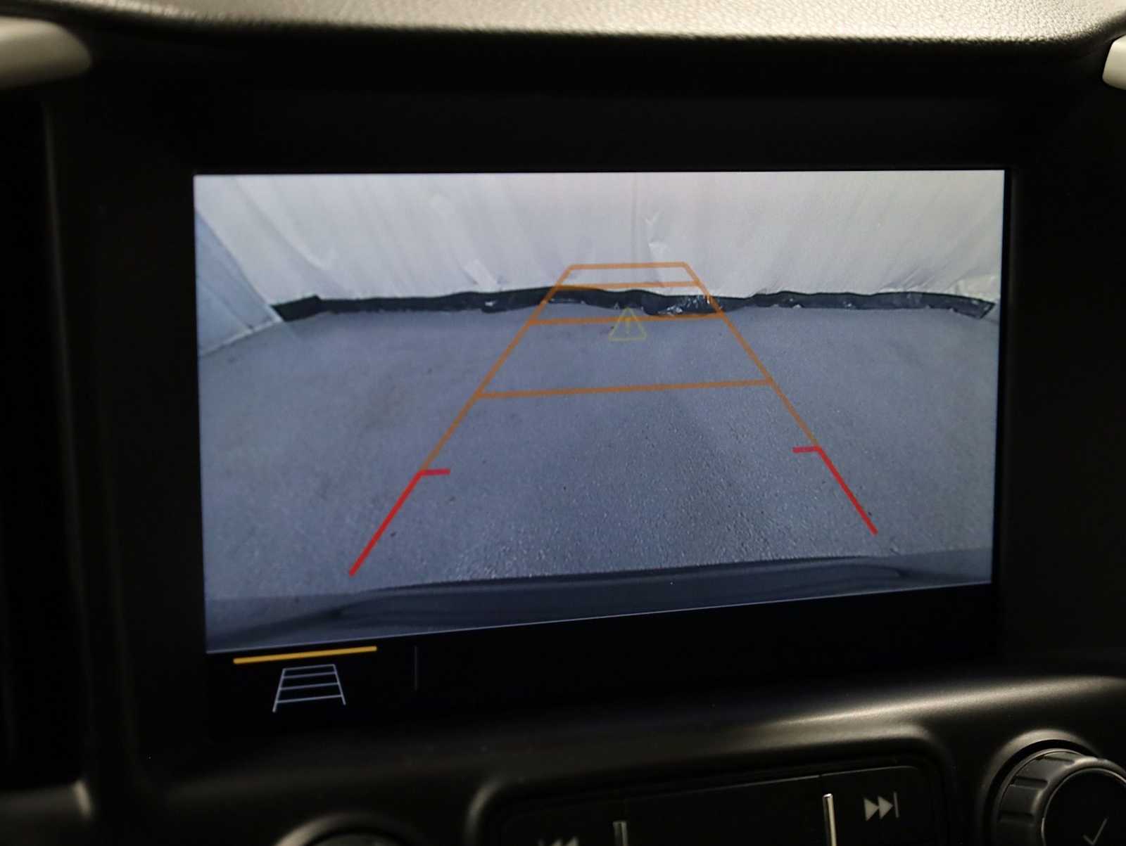 Thumbnail: 2021 GMC Terrain - 31