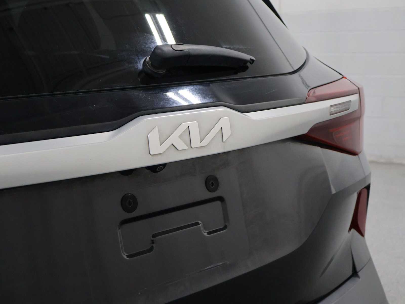 Thumbnail: 2022 Kia Seltos - 8