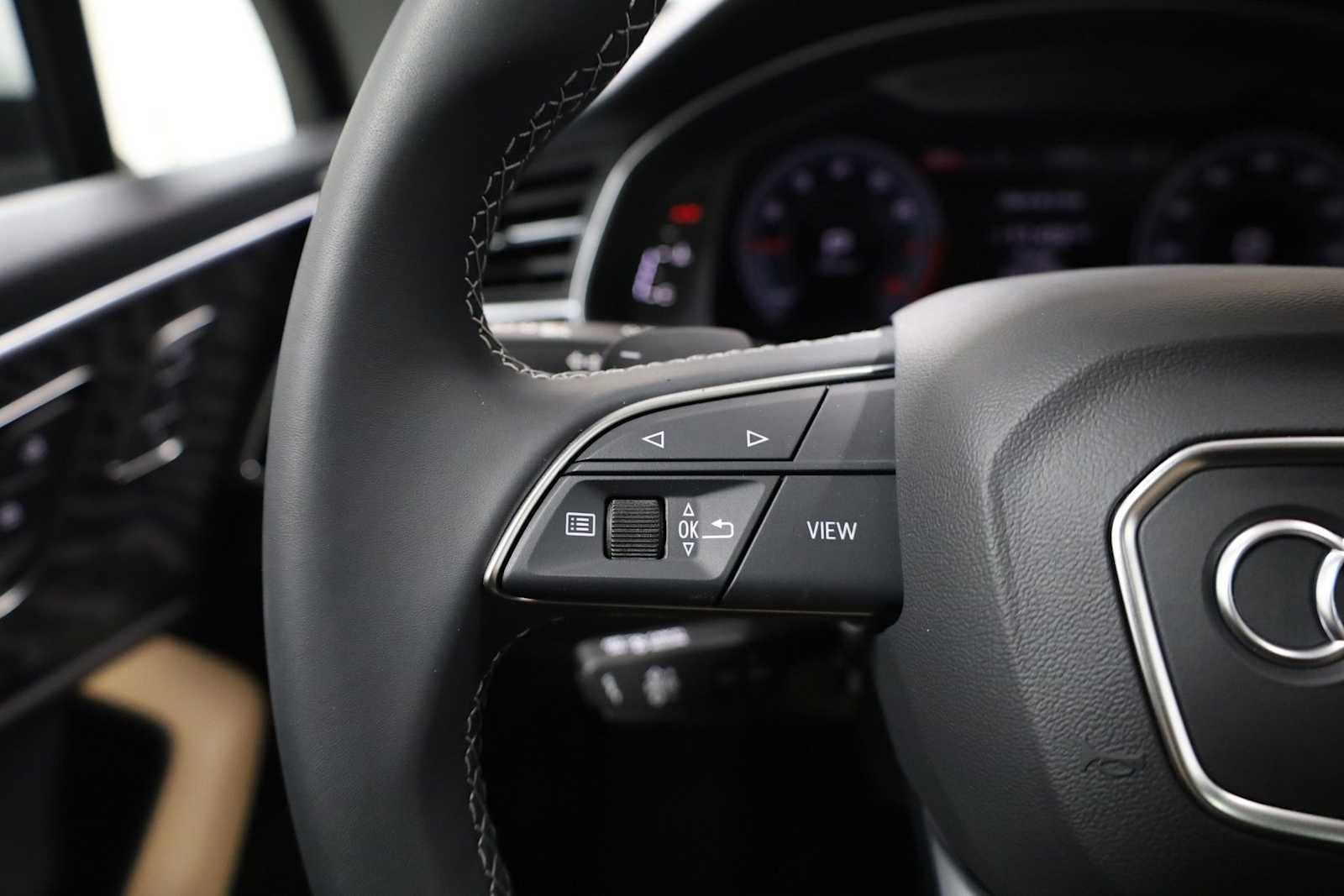 Thumbnail: 2026 Audi Q7 - 25