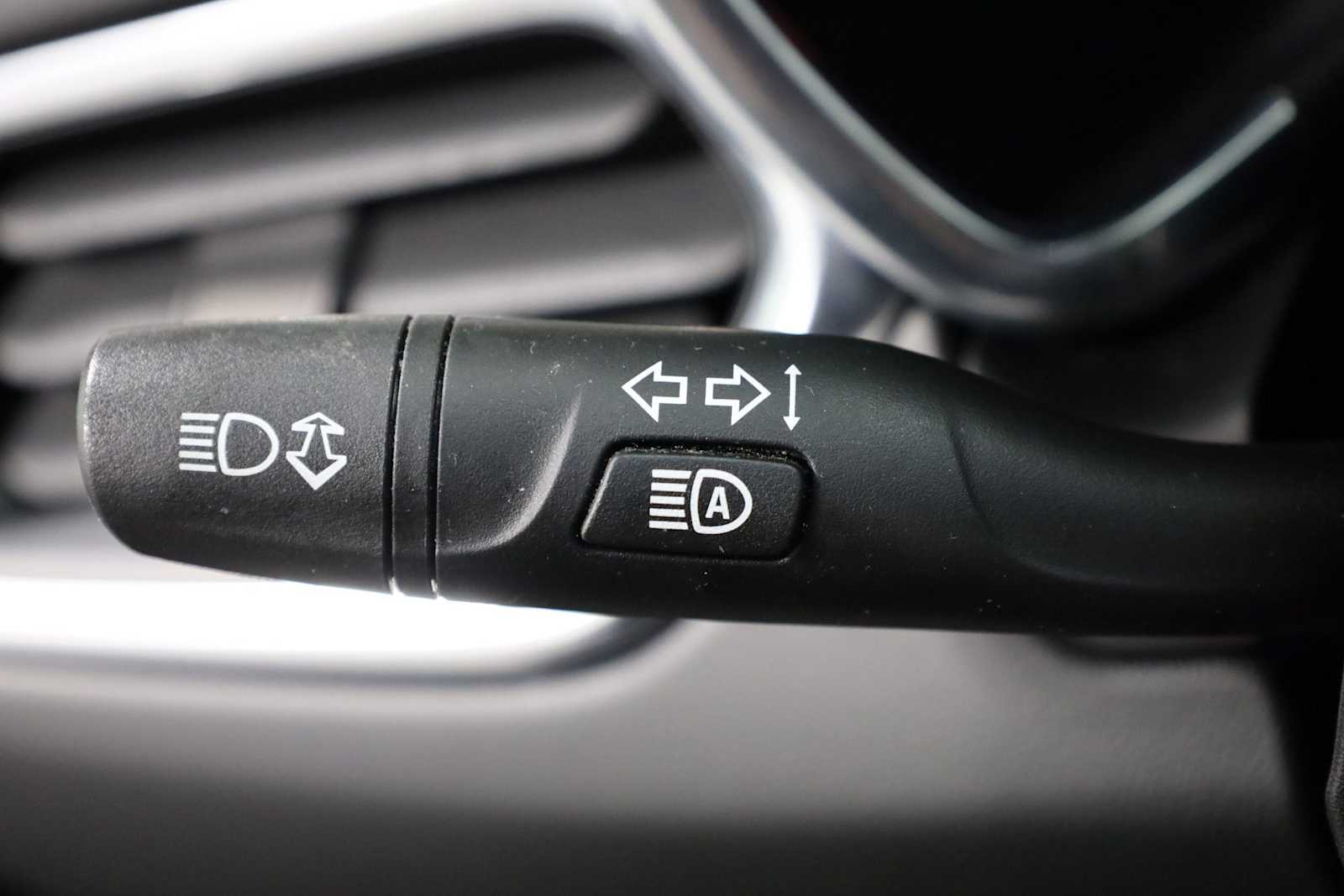 Thumbnail: 2021 Chevrolet Equinox - 27