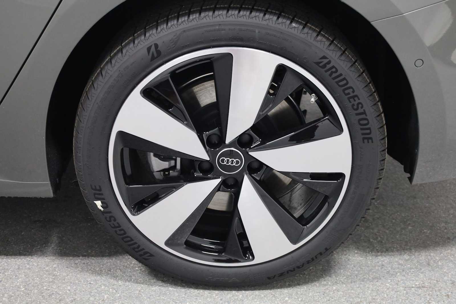 Thumbnail: 2025 Audi A5 - 37