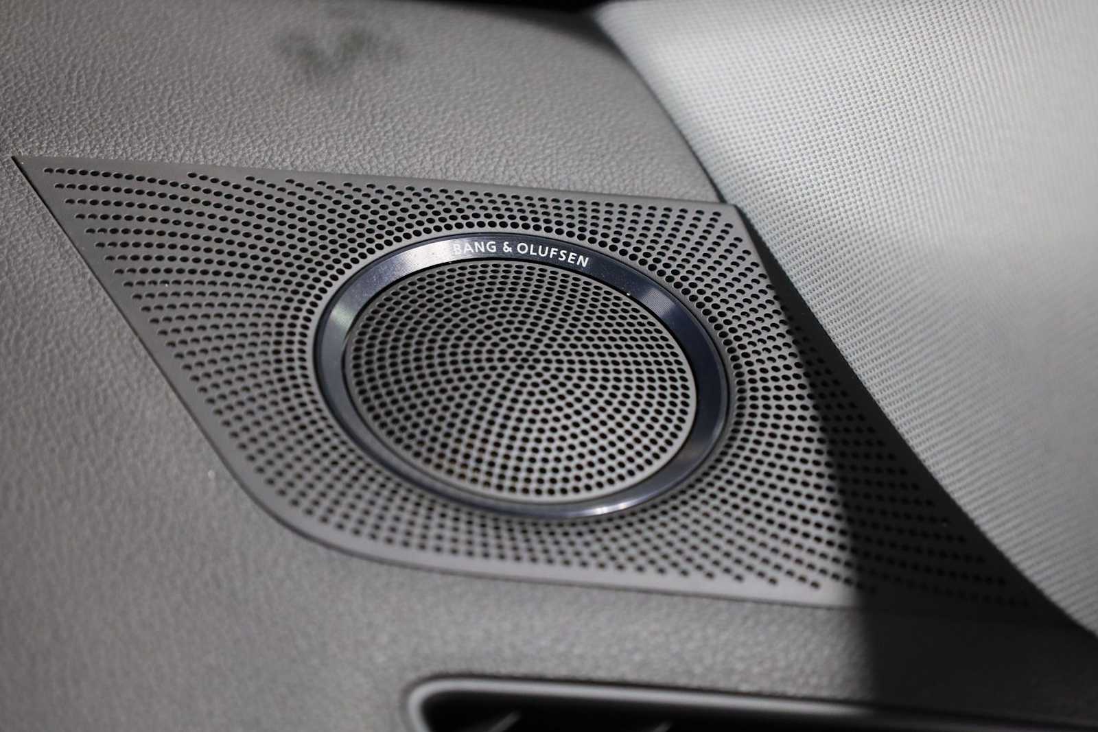 Thumbnail: 2016 Audi Q5 - 17