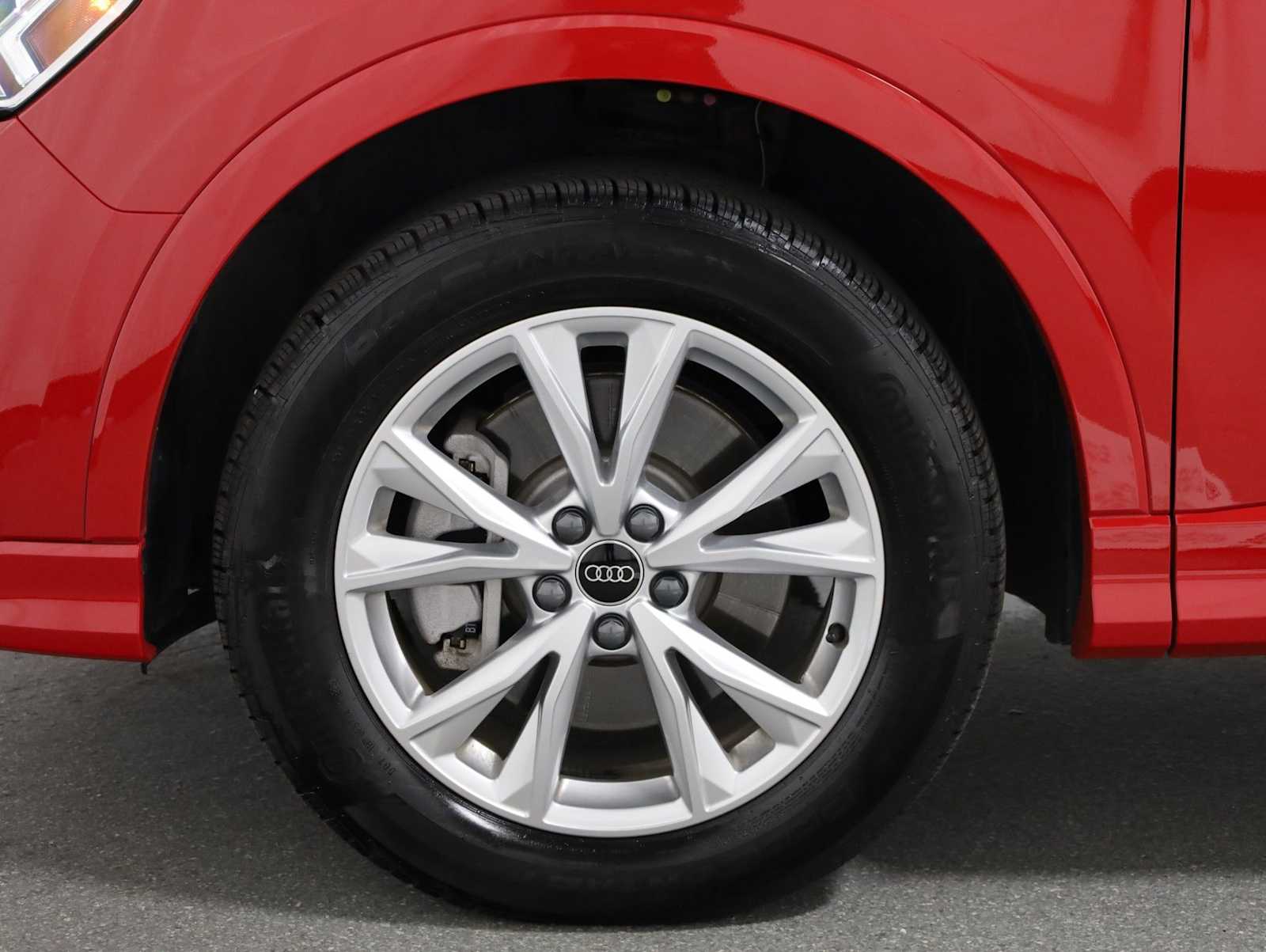 Thumbnail: 2025 Audi Q3 - 34