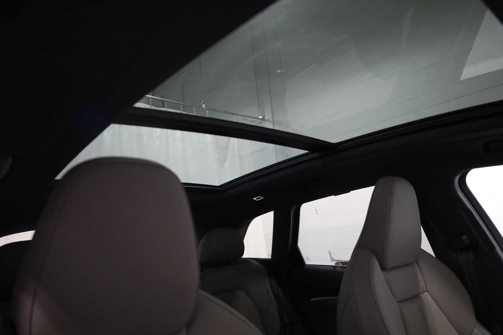 Thumbnail: 2025 Audi Q5 - 19