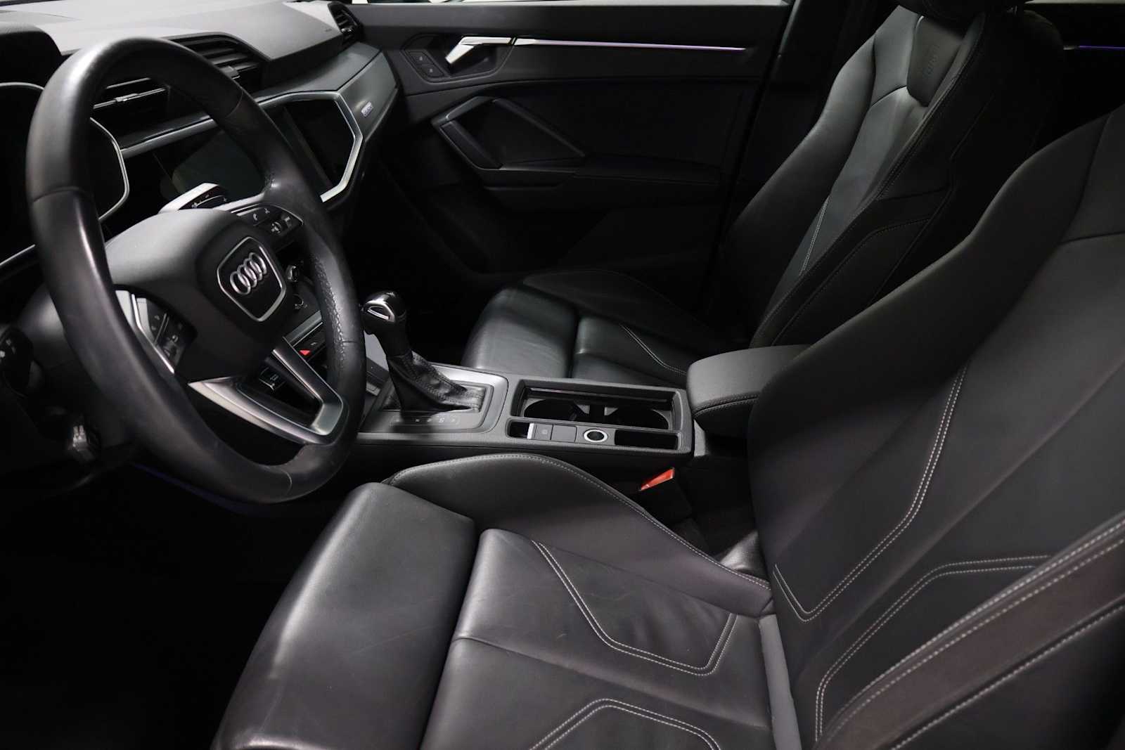 Thumbnail: 2023 Audi Q3 - 5