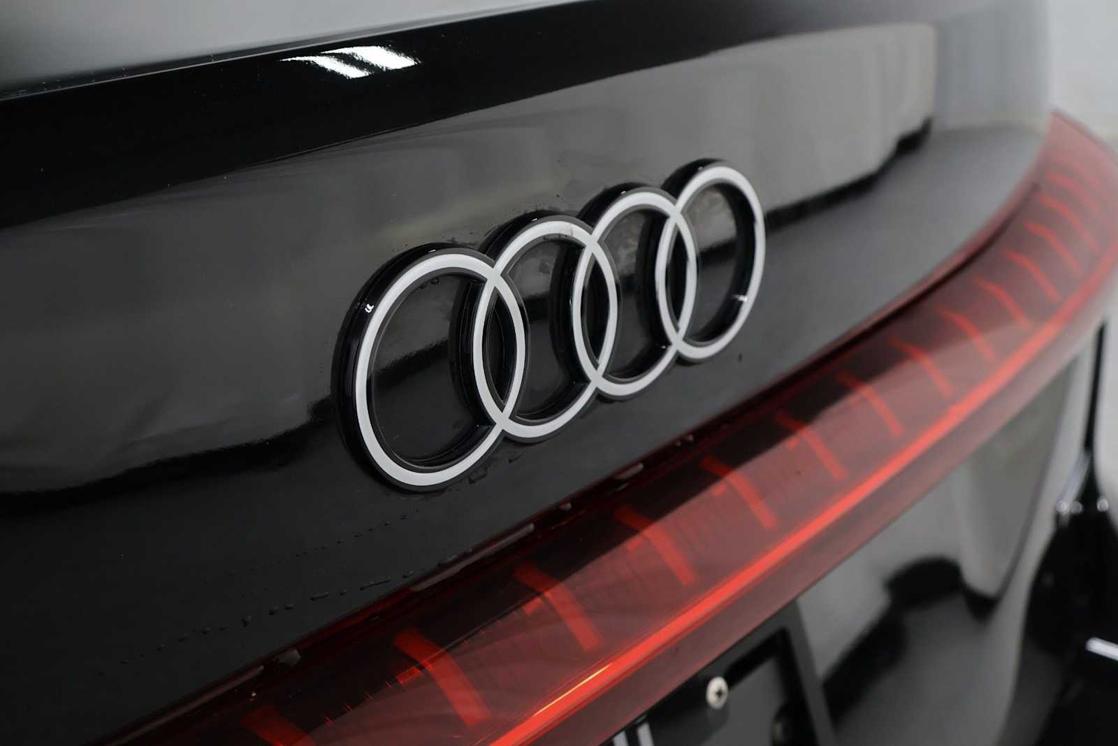 Thumbnail: 2025 Audi A5 - 8