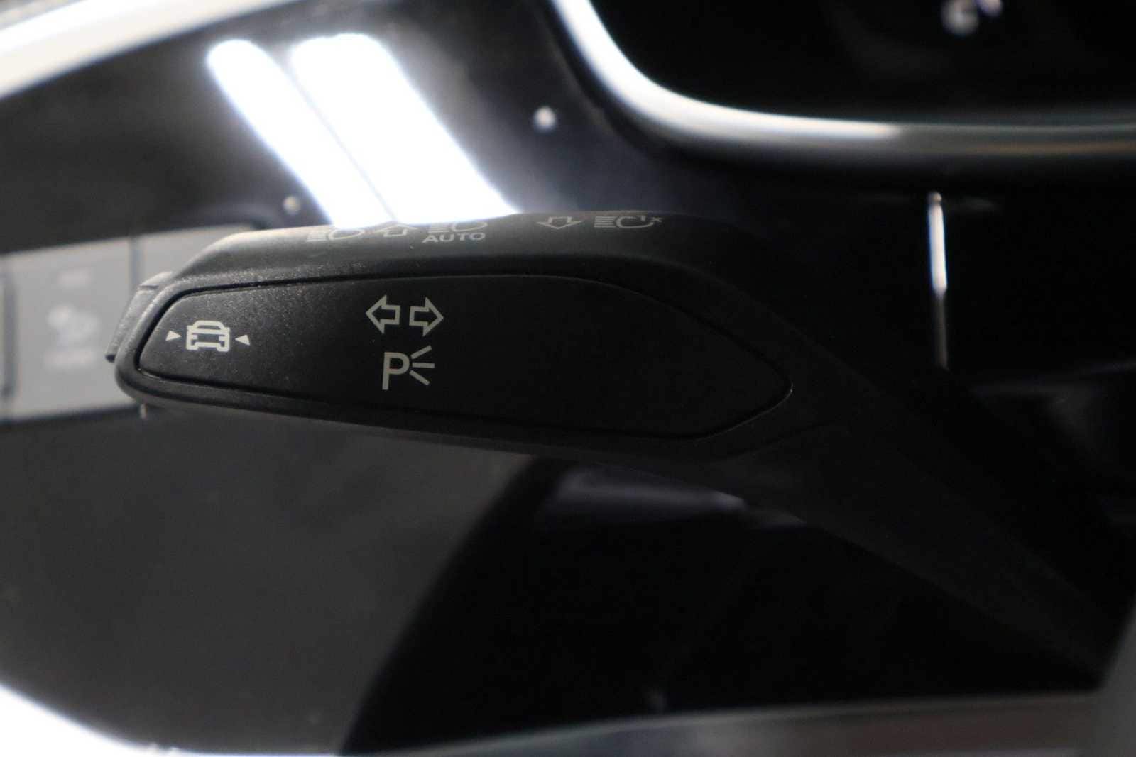 Thumbnail: 2023 Audi Q3 - 29