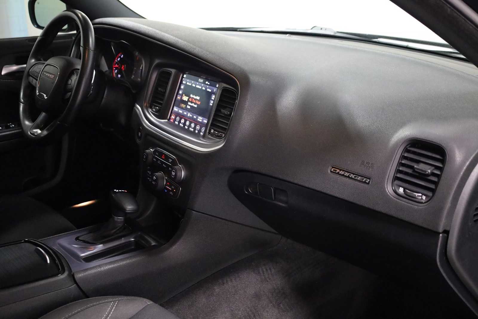 Thumbnail: 2018 Dodge Charger - 6