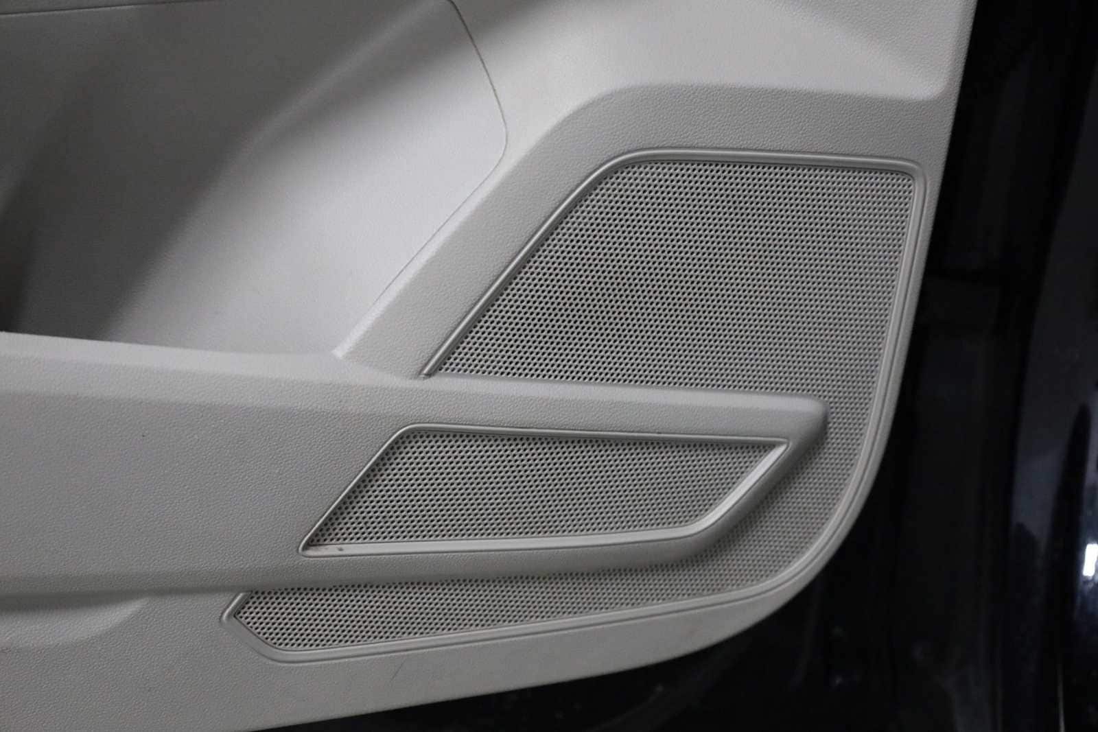 Thumbnail: 2019 Volkswagen Atlas - 17