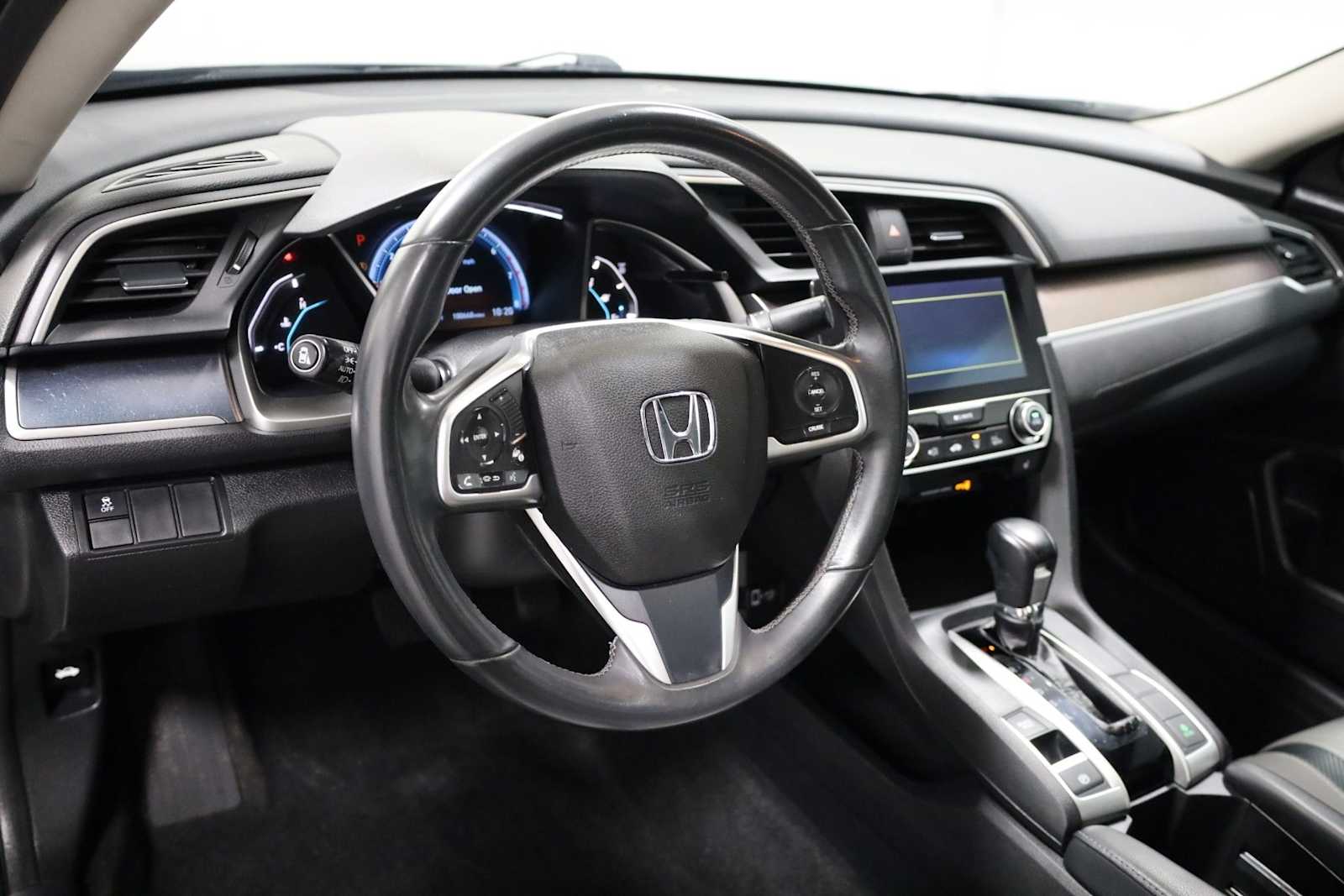 Thumbnail: 2016 Honda Civic - 4