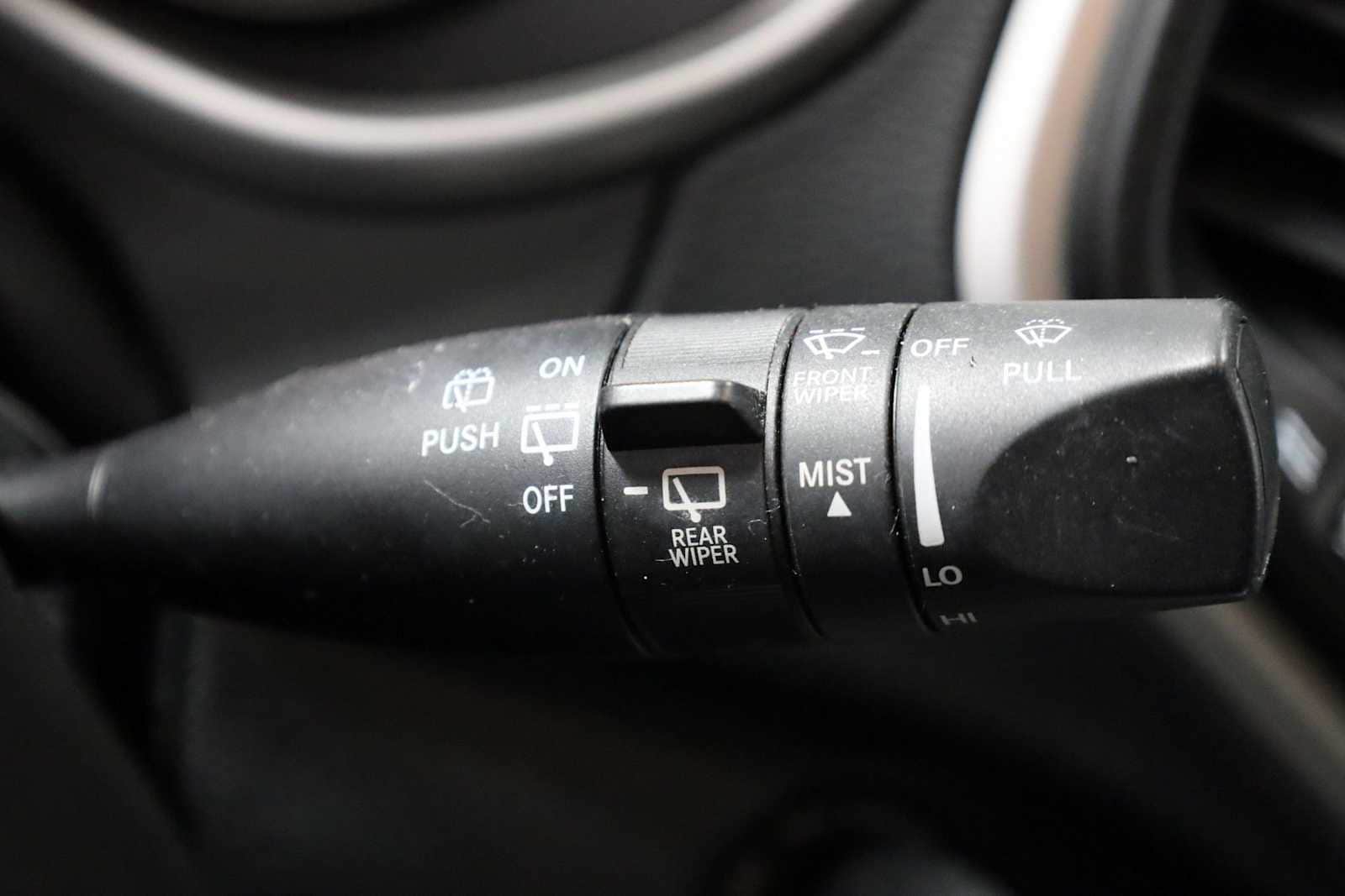 Thumbnail: 2014 Jeep Cherokee - 26