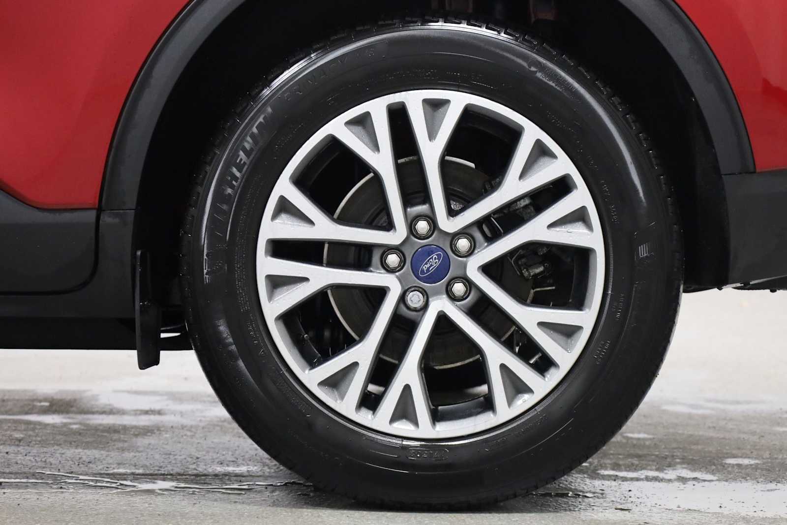 Thumbnail: 2020 Ford Escape - 35