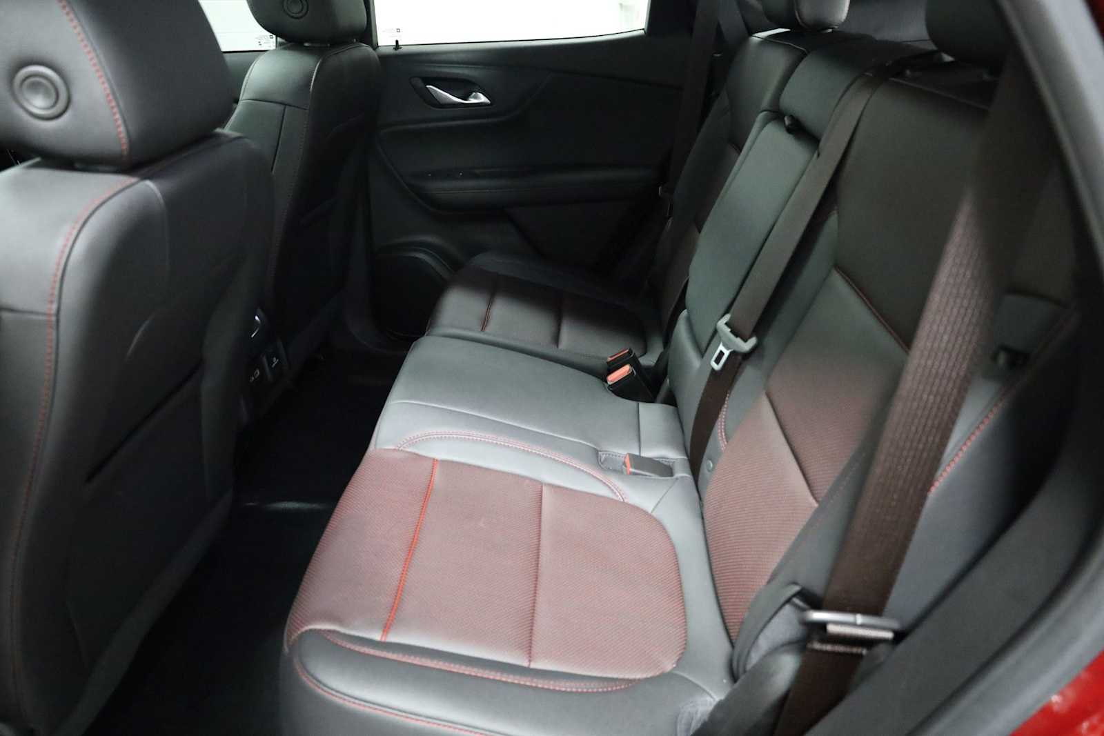 Thumbnail: 2023 Chevrolet Blazer - 33