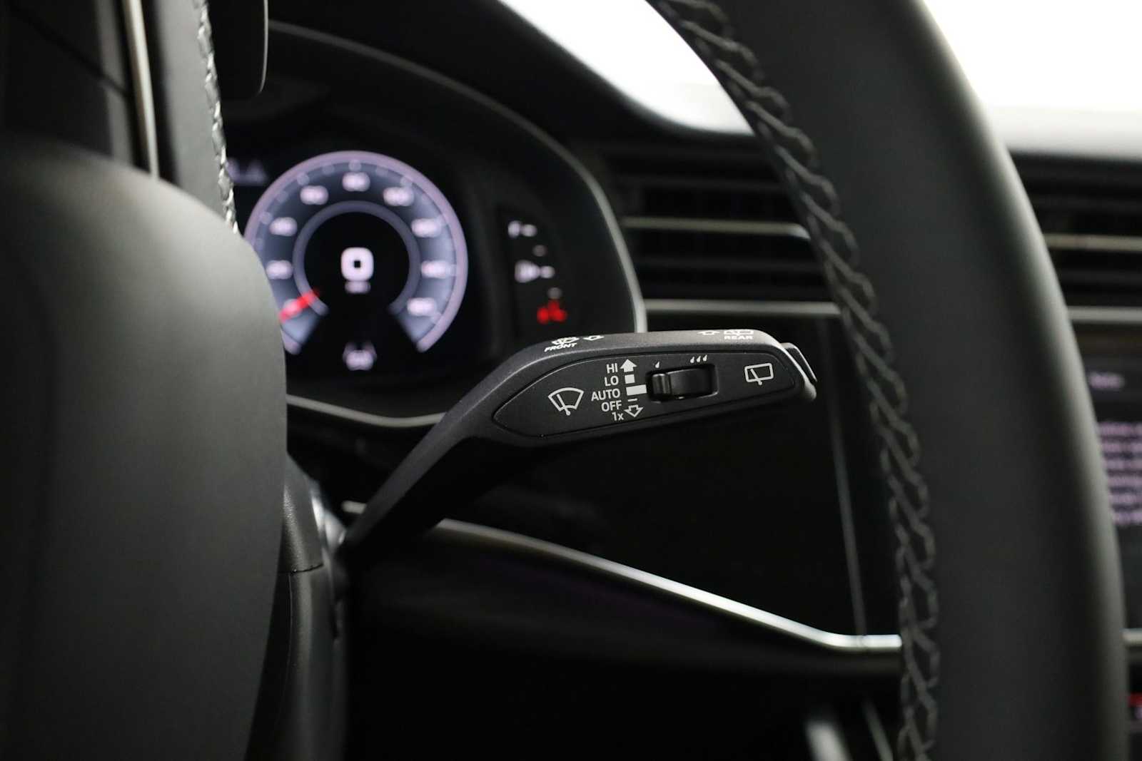 Thumbnail: 2026 Audi Q7 - 28