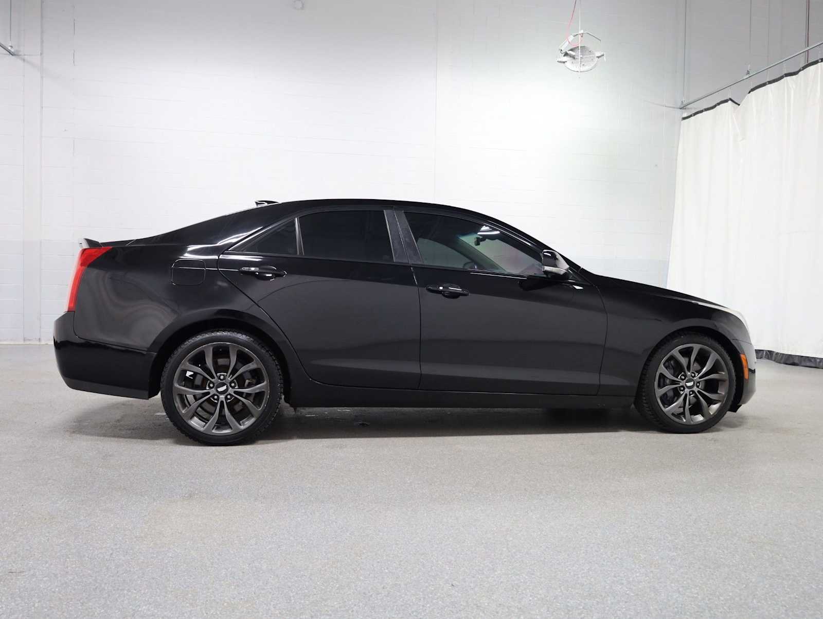 Thumbnail: 2017 Cadillac ATS - 10