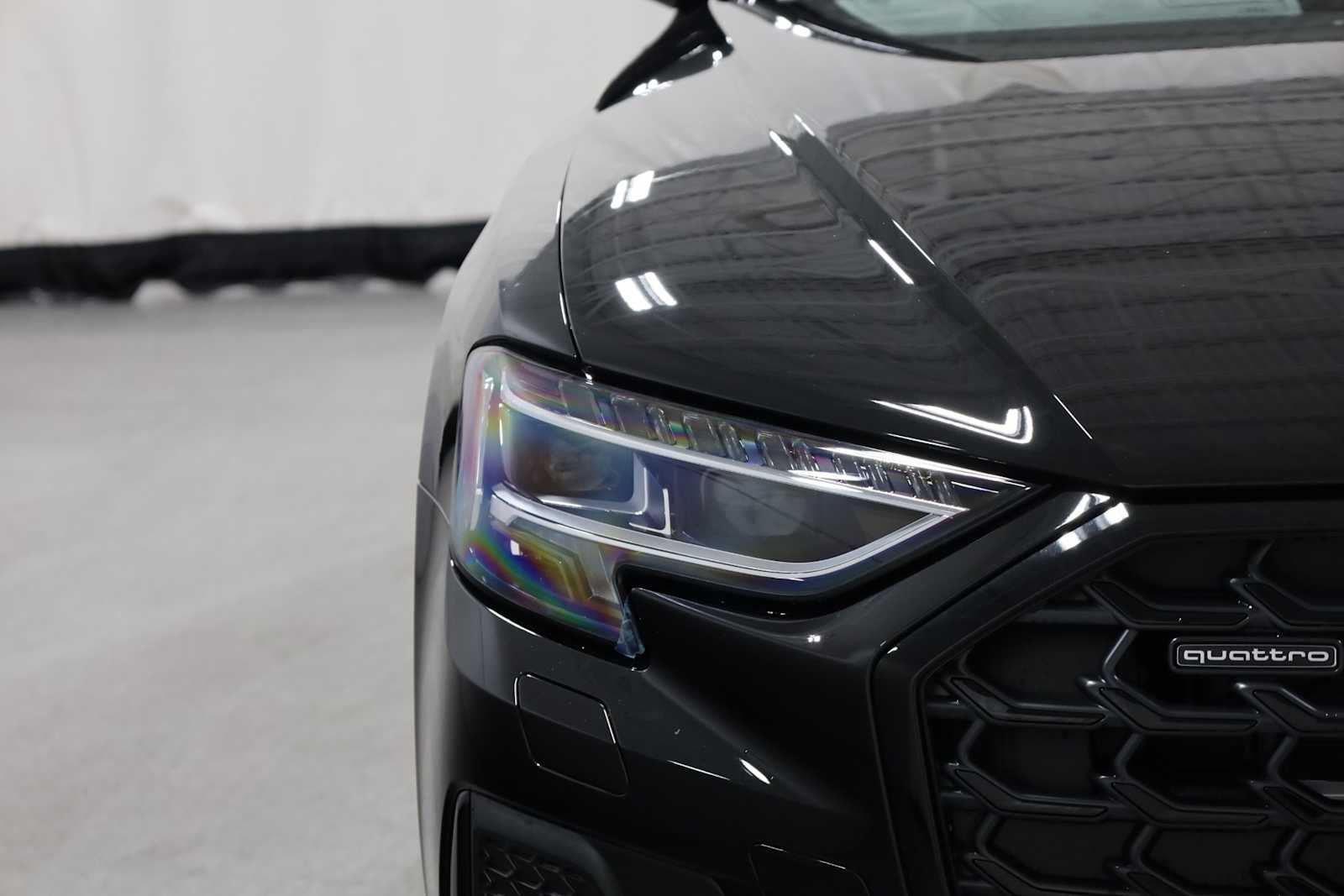 Thumbnail: 2025 Audi A8 - 15