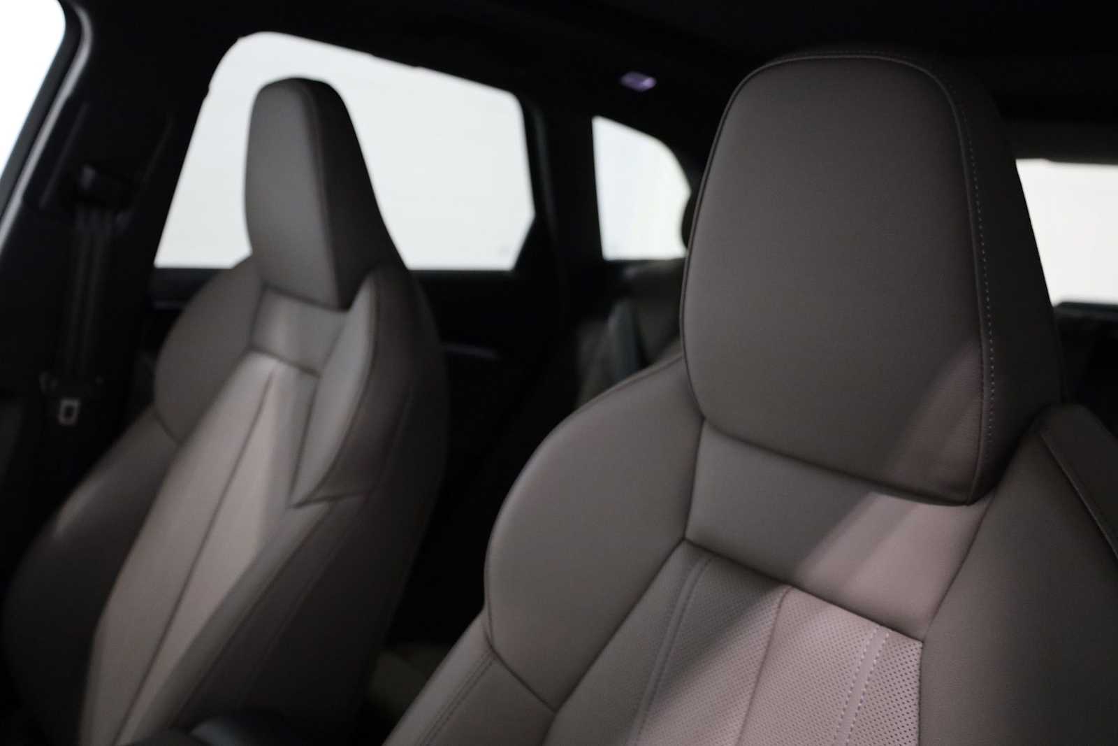 Thumbnail: 2025 Audi Q5 - 18