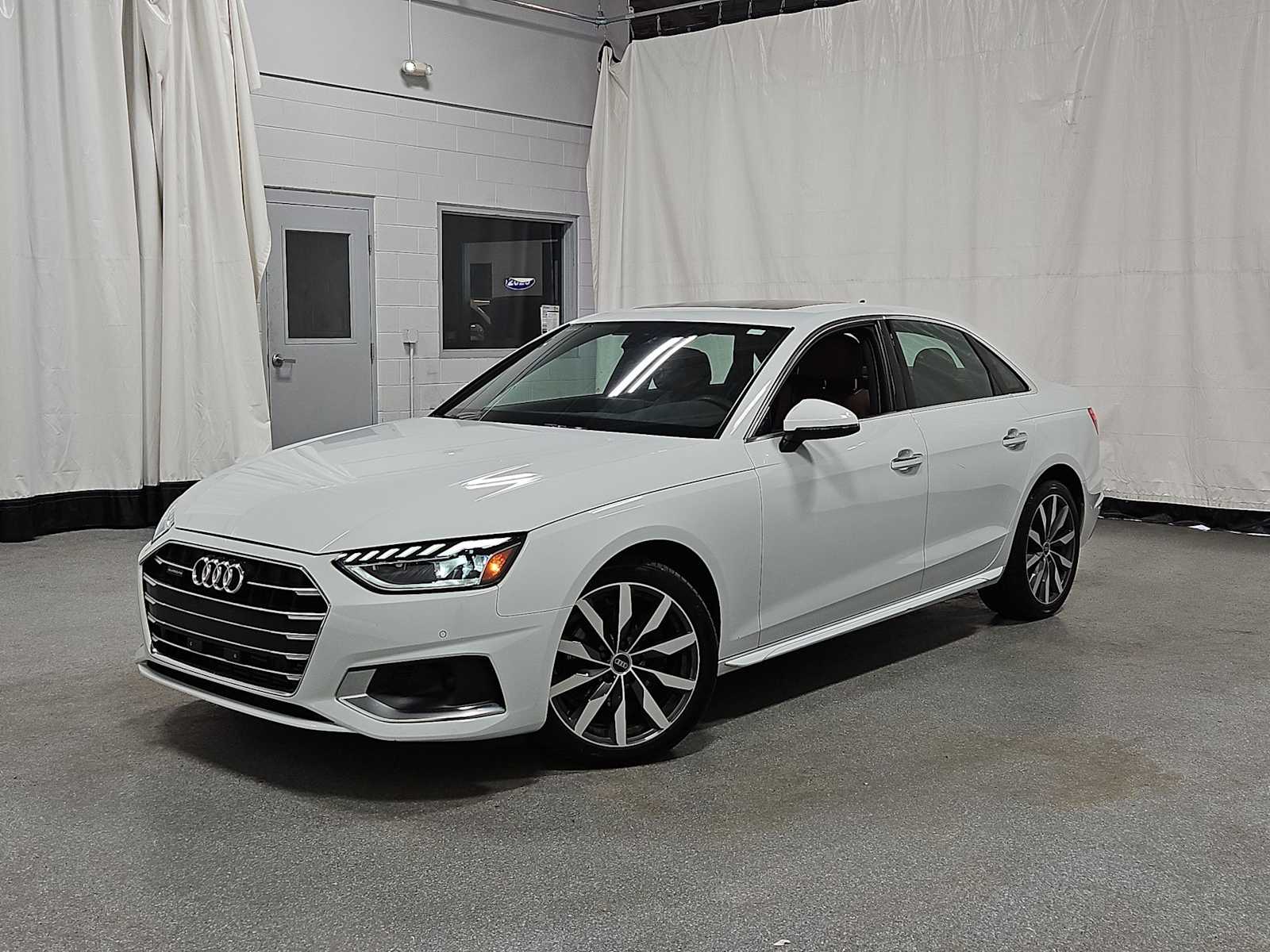 Thumbnail: 2023 Audi A4 - 2