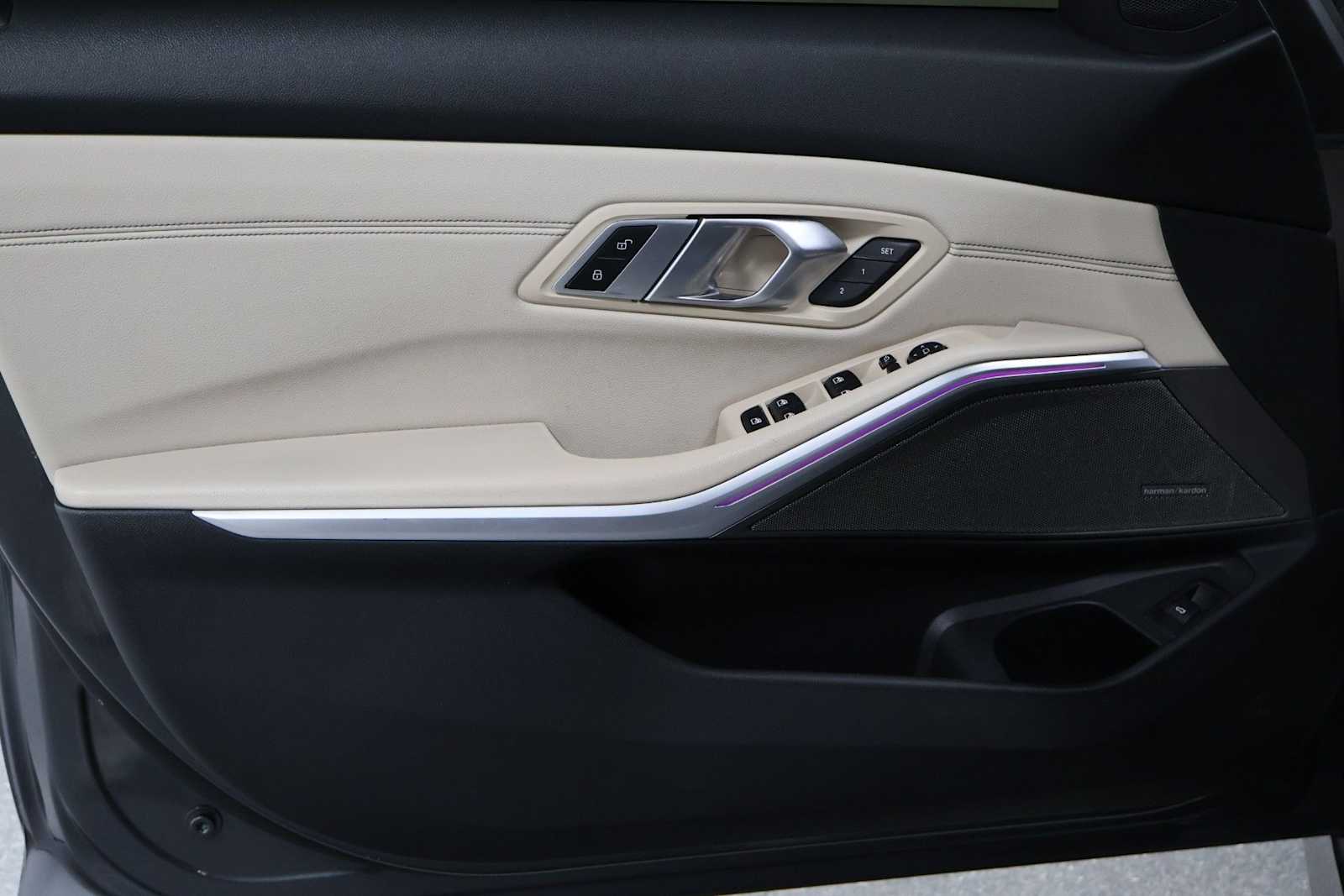 Thumbnail: 2020 BMW 3 Series - 16