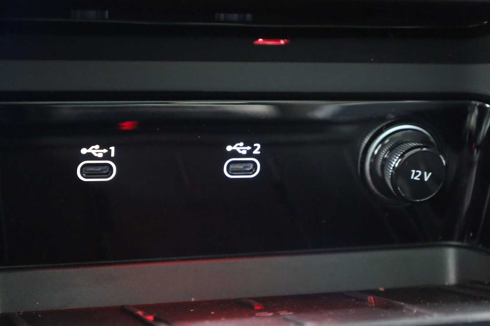 Thumbnail: 2025 Audi Q5 - 33