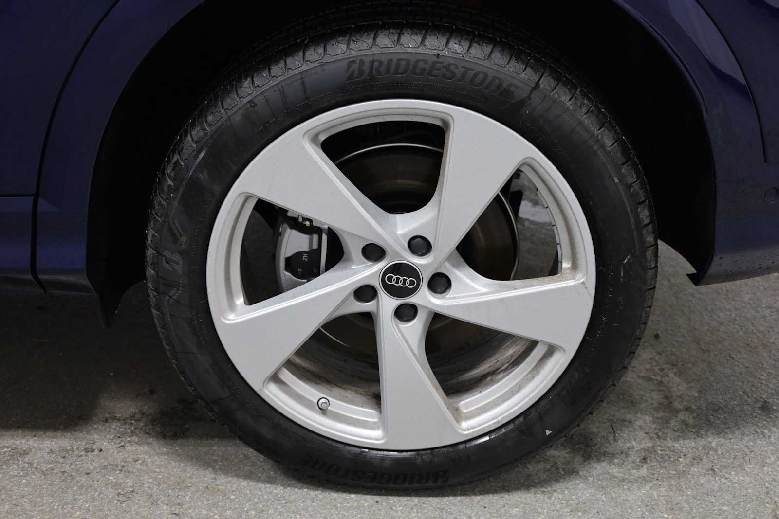 Thumbnail: 2025 Audi Q5 - 37