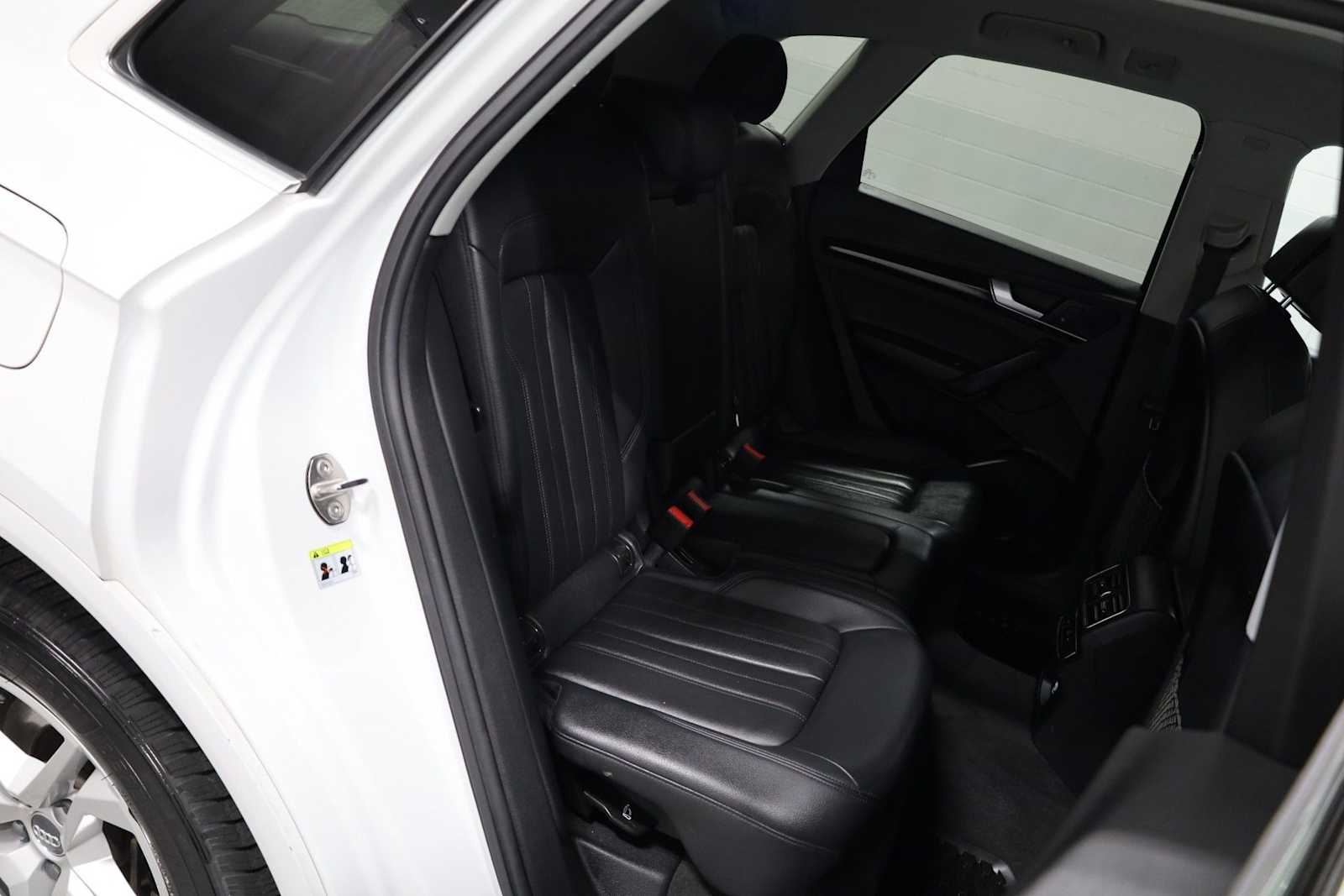 Thumbnail: 2019 Audi Q5 - 33