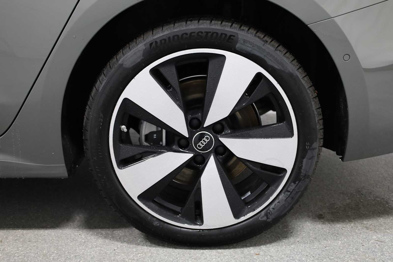 Thumbnail: 2025 Audi A5 - 32