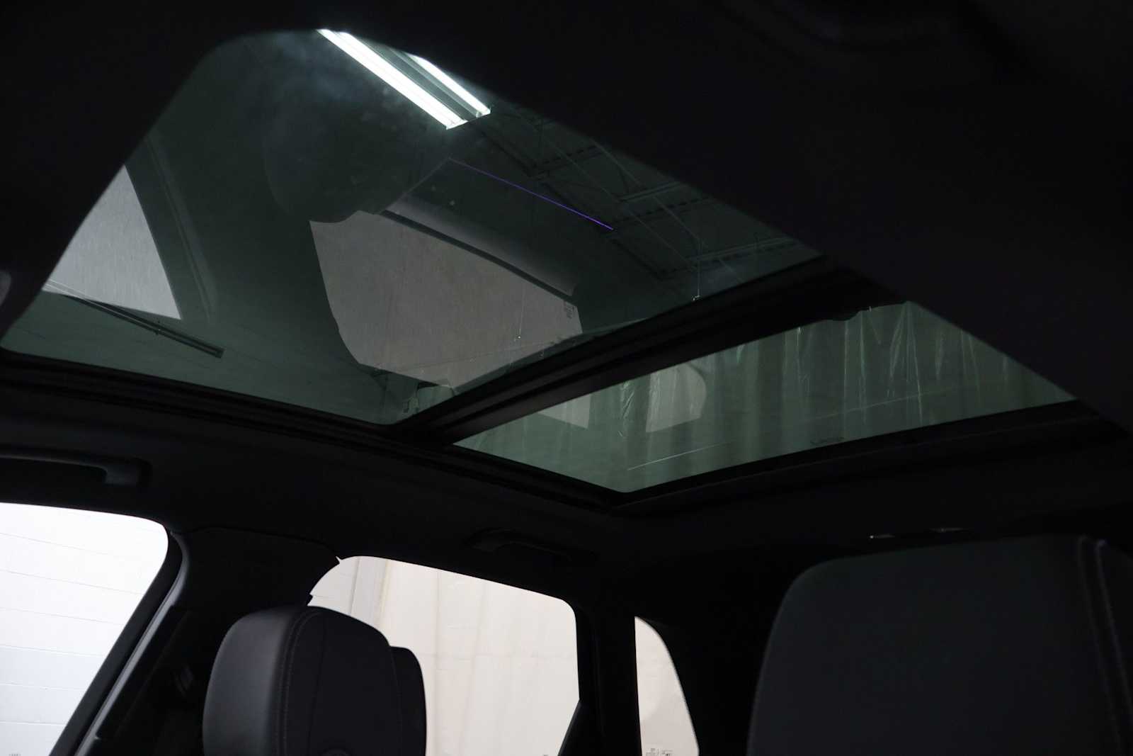 Thumbnail: 2023 Audi Q3 - 19