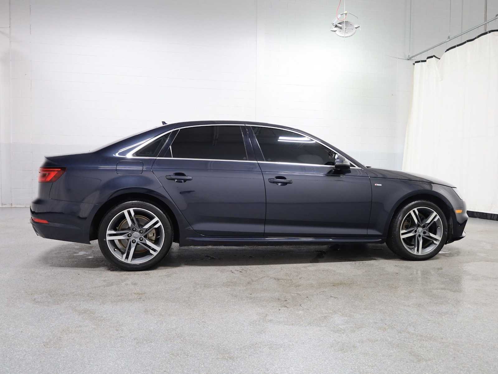 Thumbnail: 2018 Audi A4 - 10